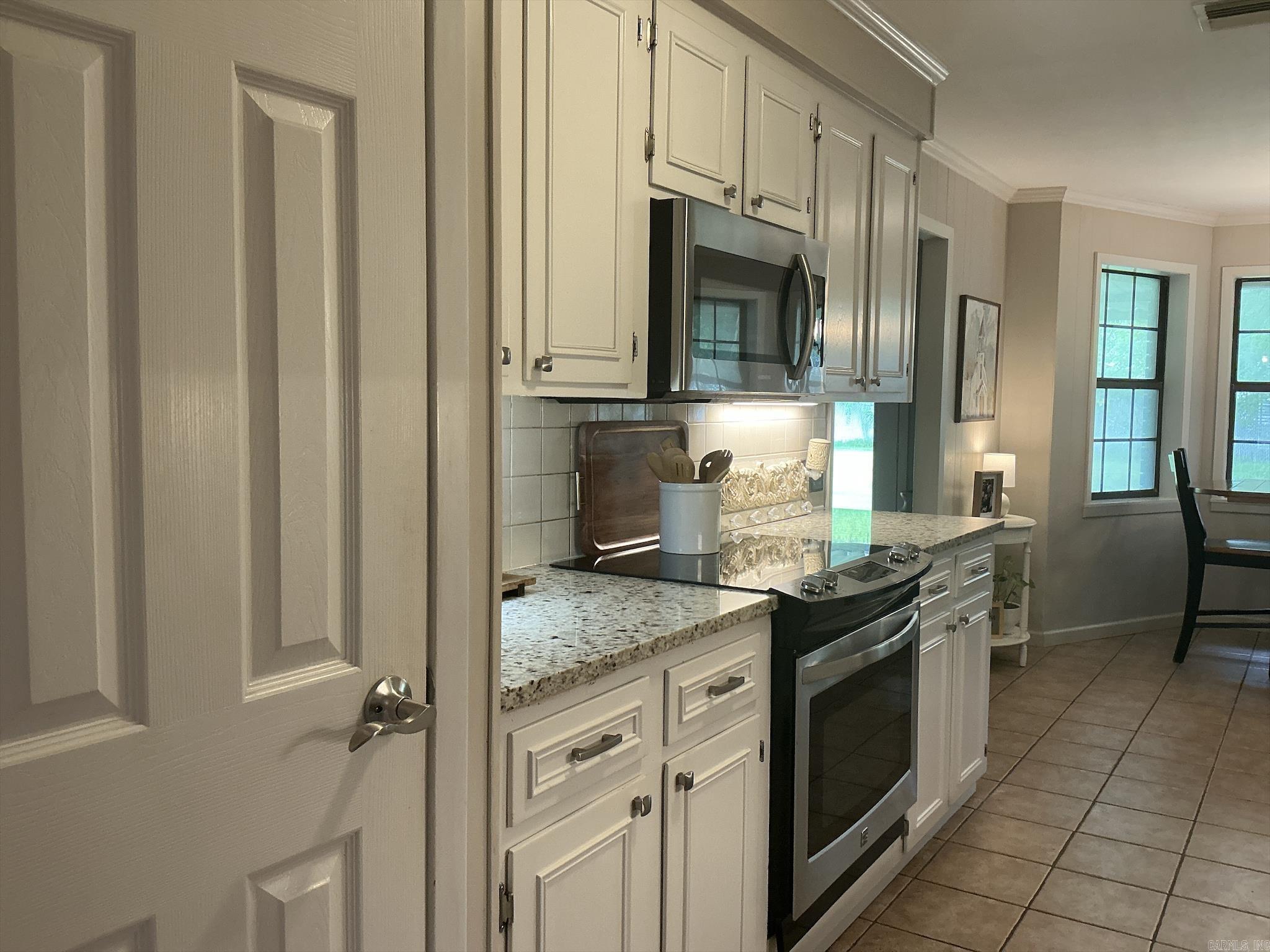 BEVERLY PLACE - Residential
