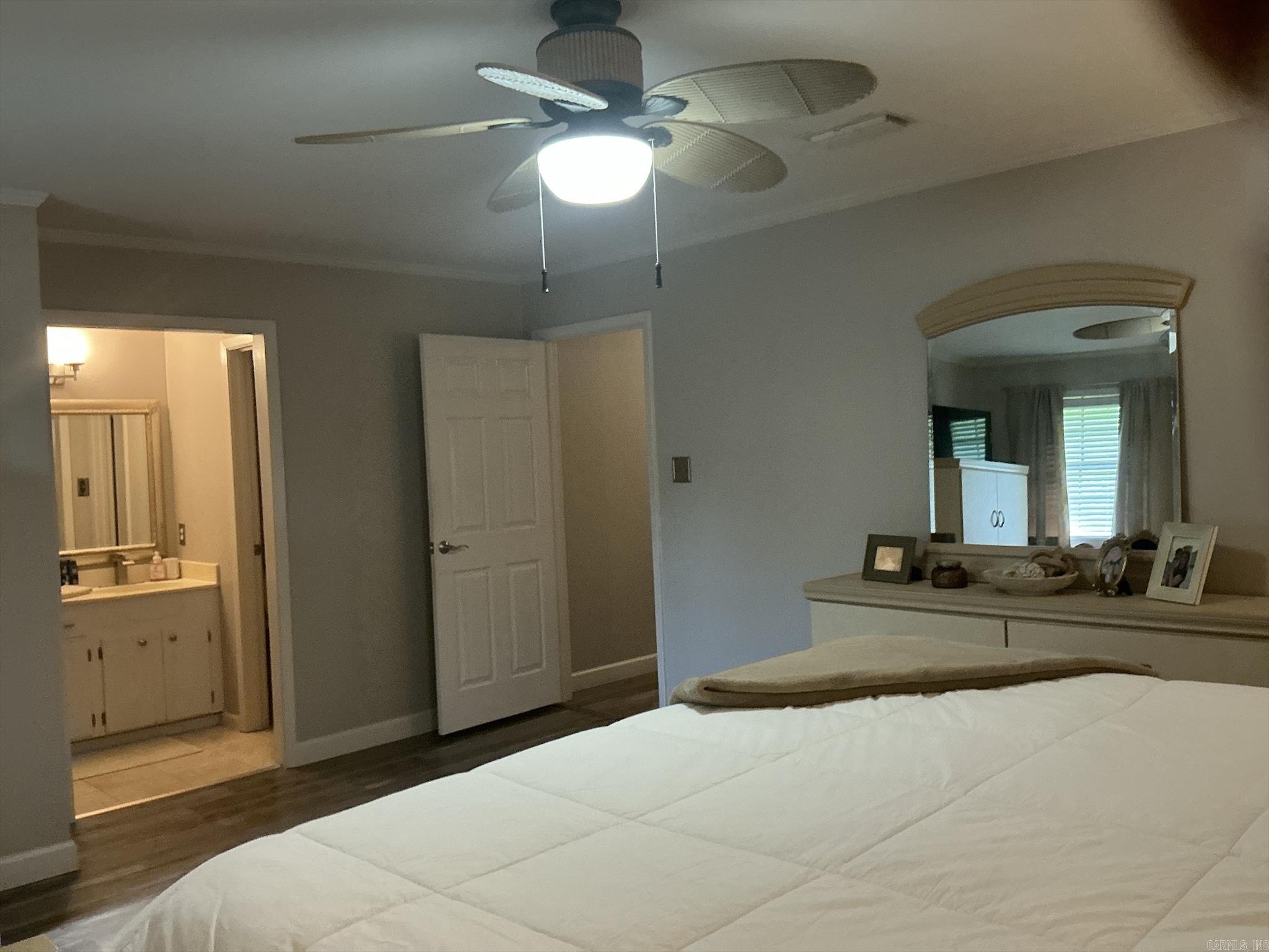 BEVERLY PLACE - Residential