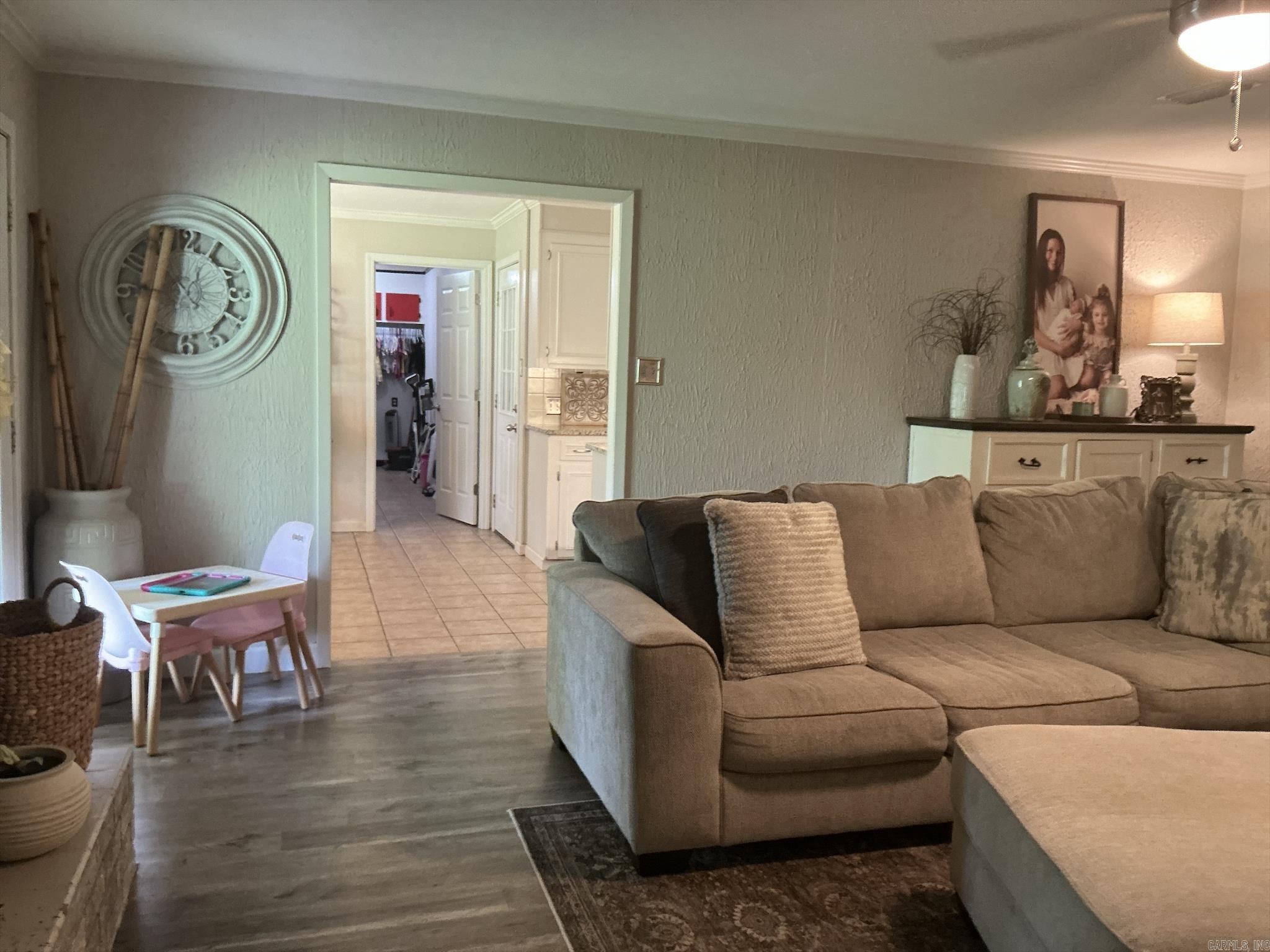 BEVERLY PLACE - Residential