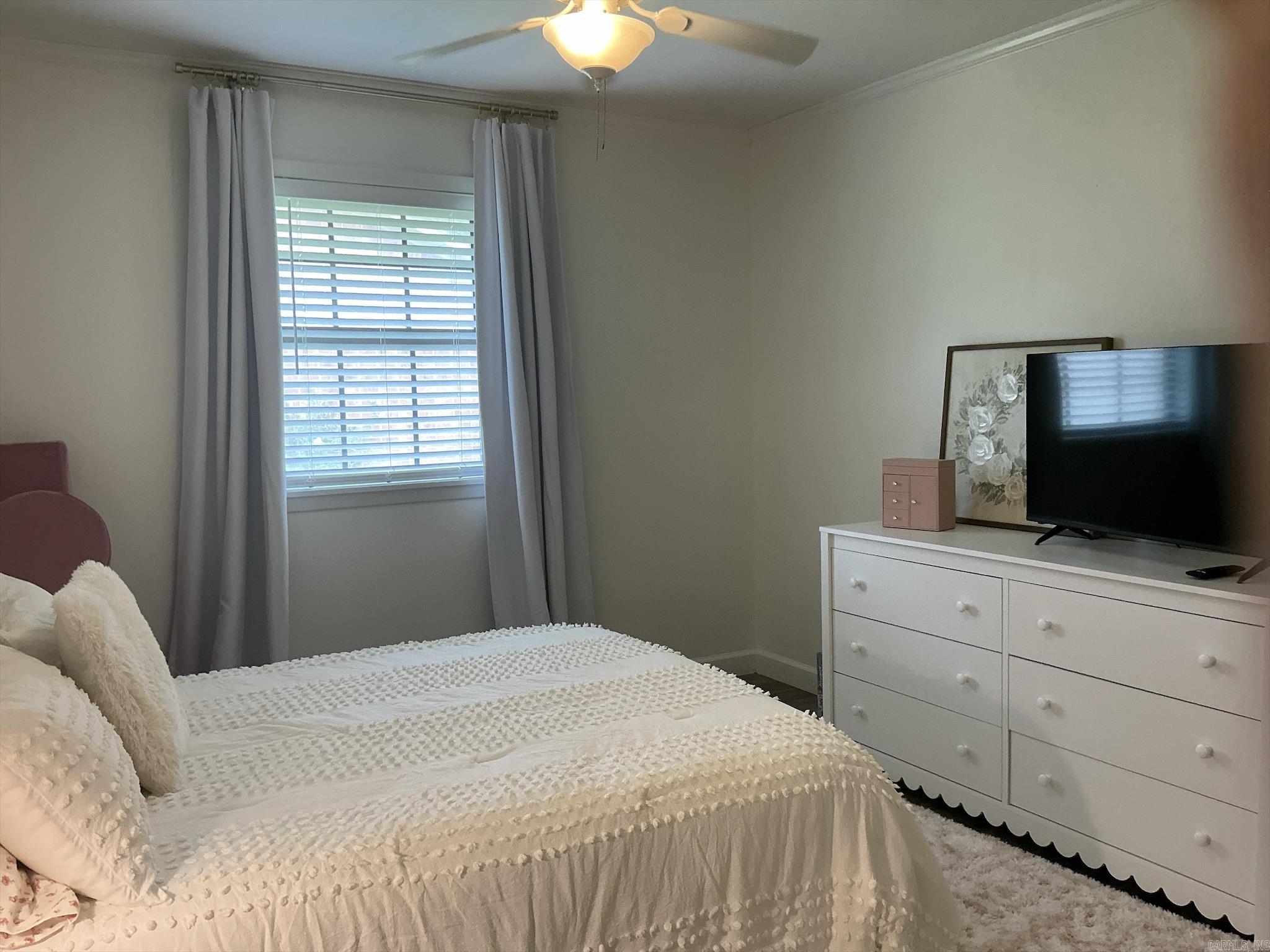 BEVERLY PLACE - Residential