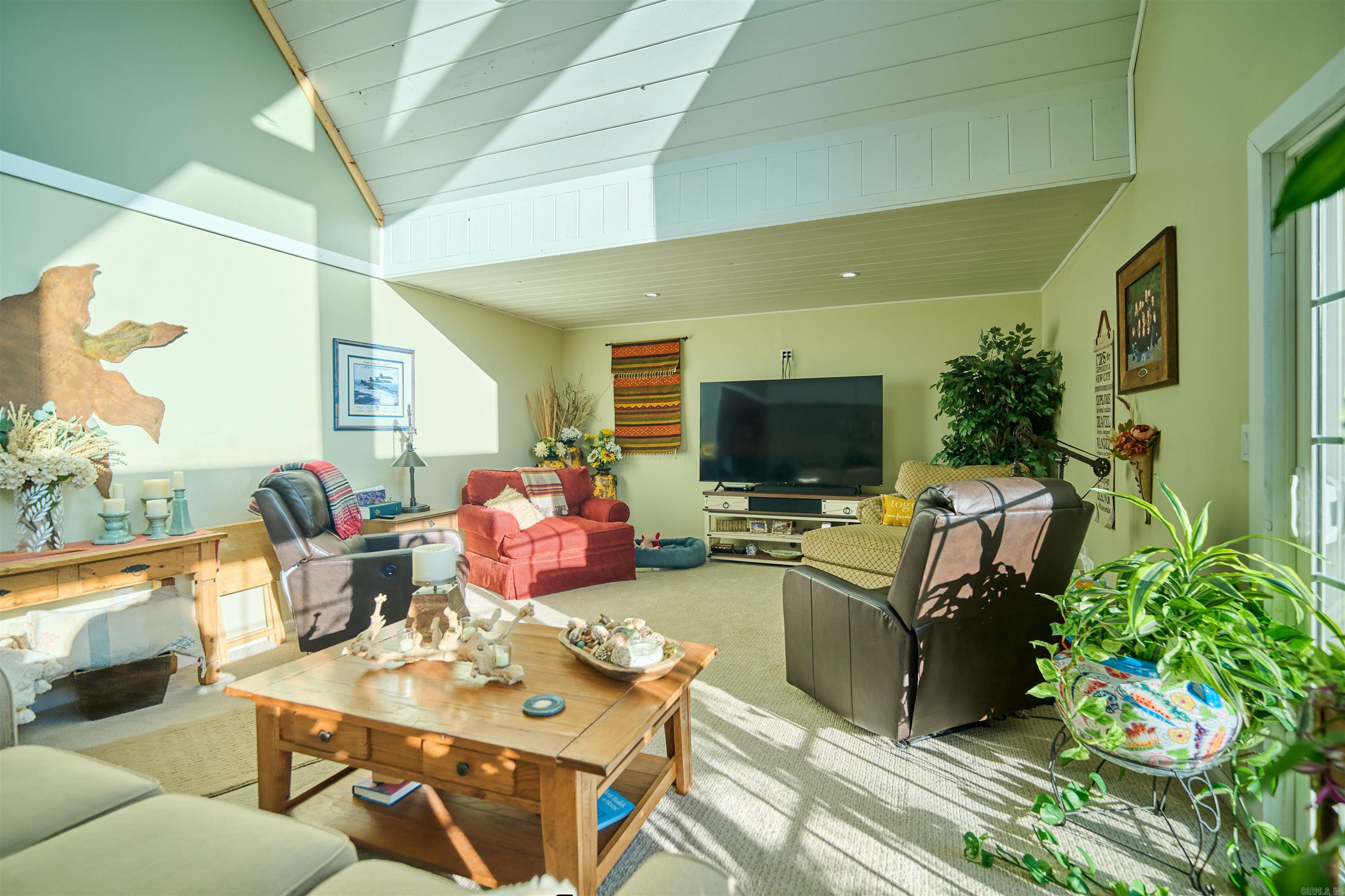 KIMA THIRD - Residential