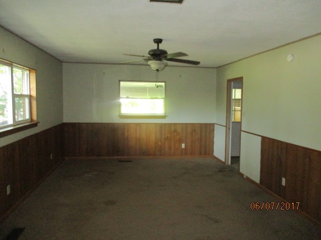 Lynnwood Acres - Residential