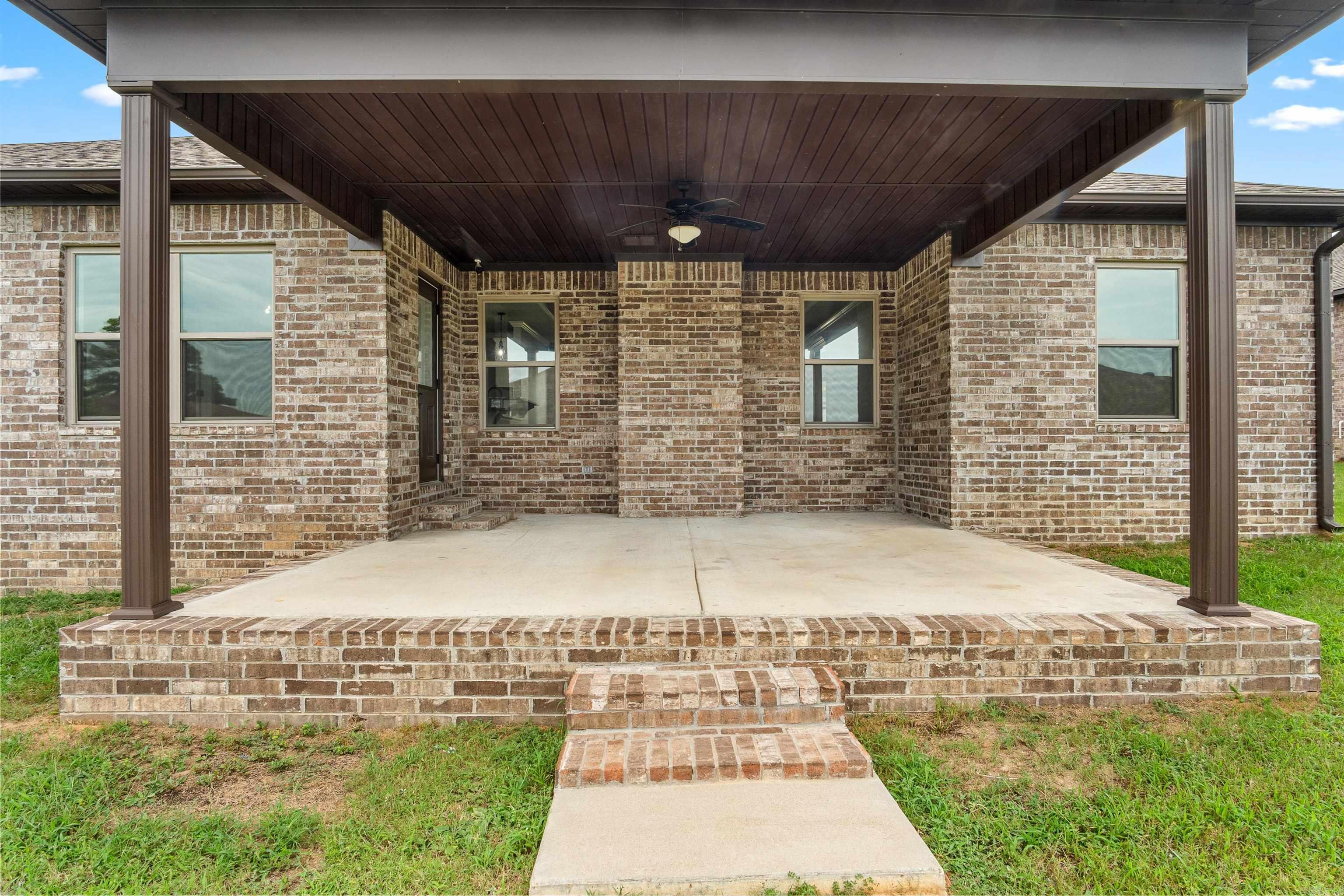 HERITAGE MEADOWS - Residential