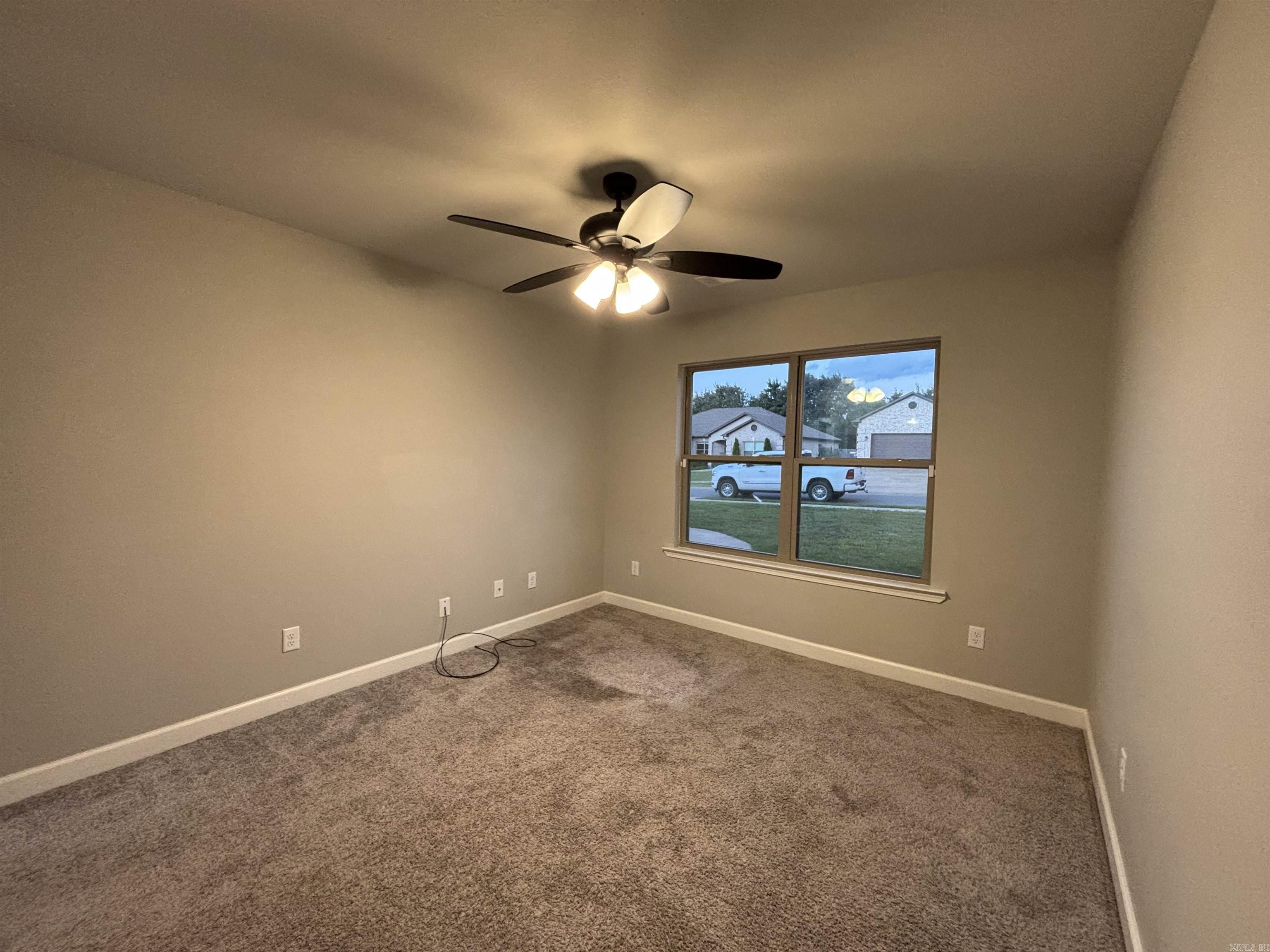 HERITAGE MEADOWS - Residential