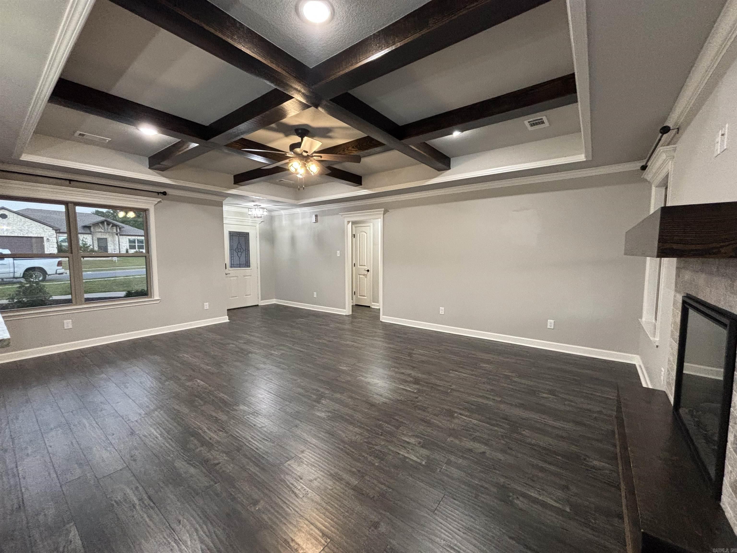 HERITAGE MEADOWS - Residential