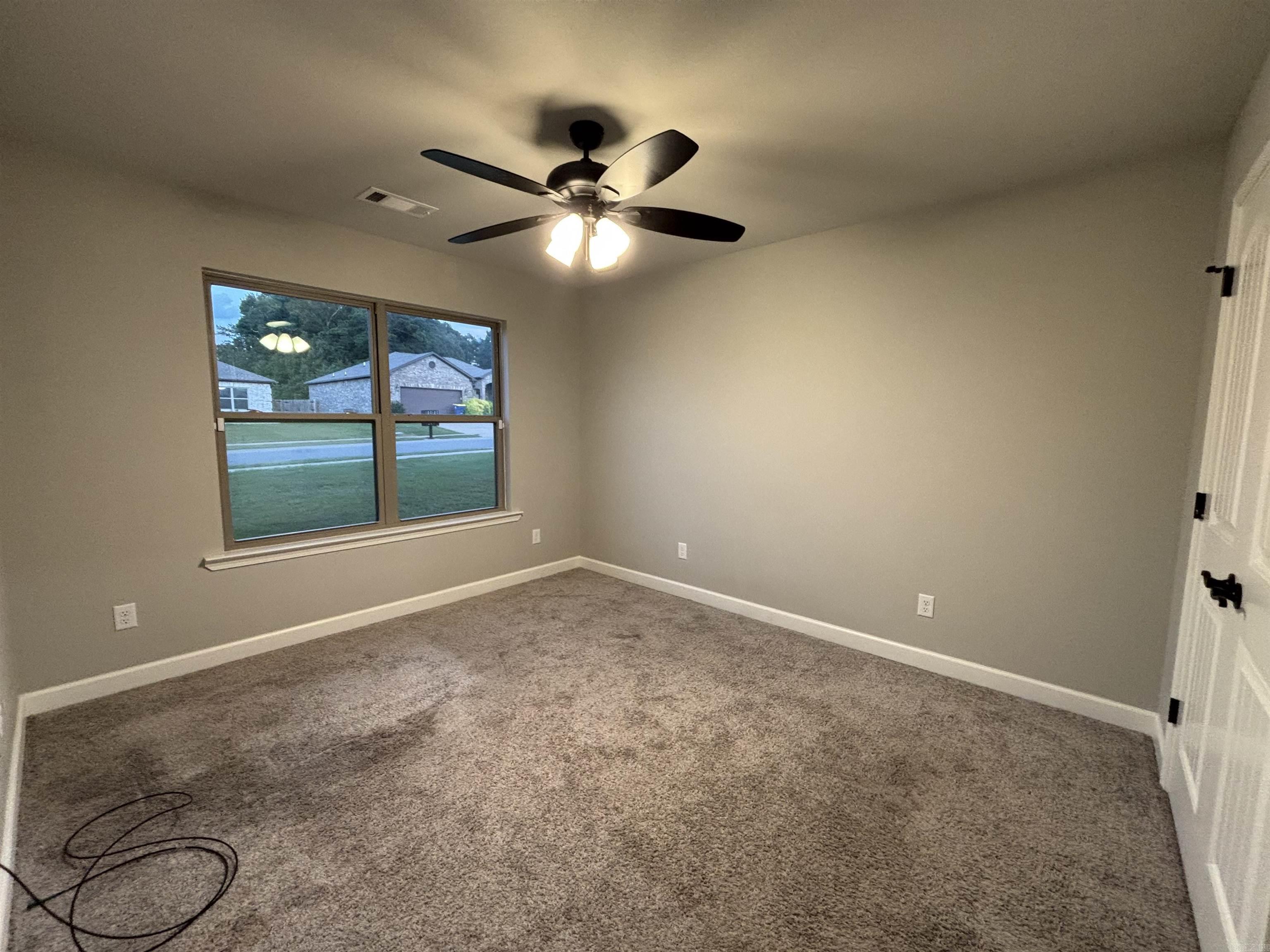 HERITAGE MEADOWS - Residential