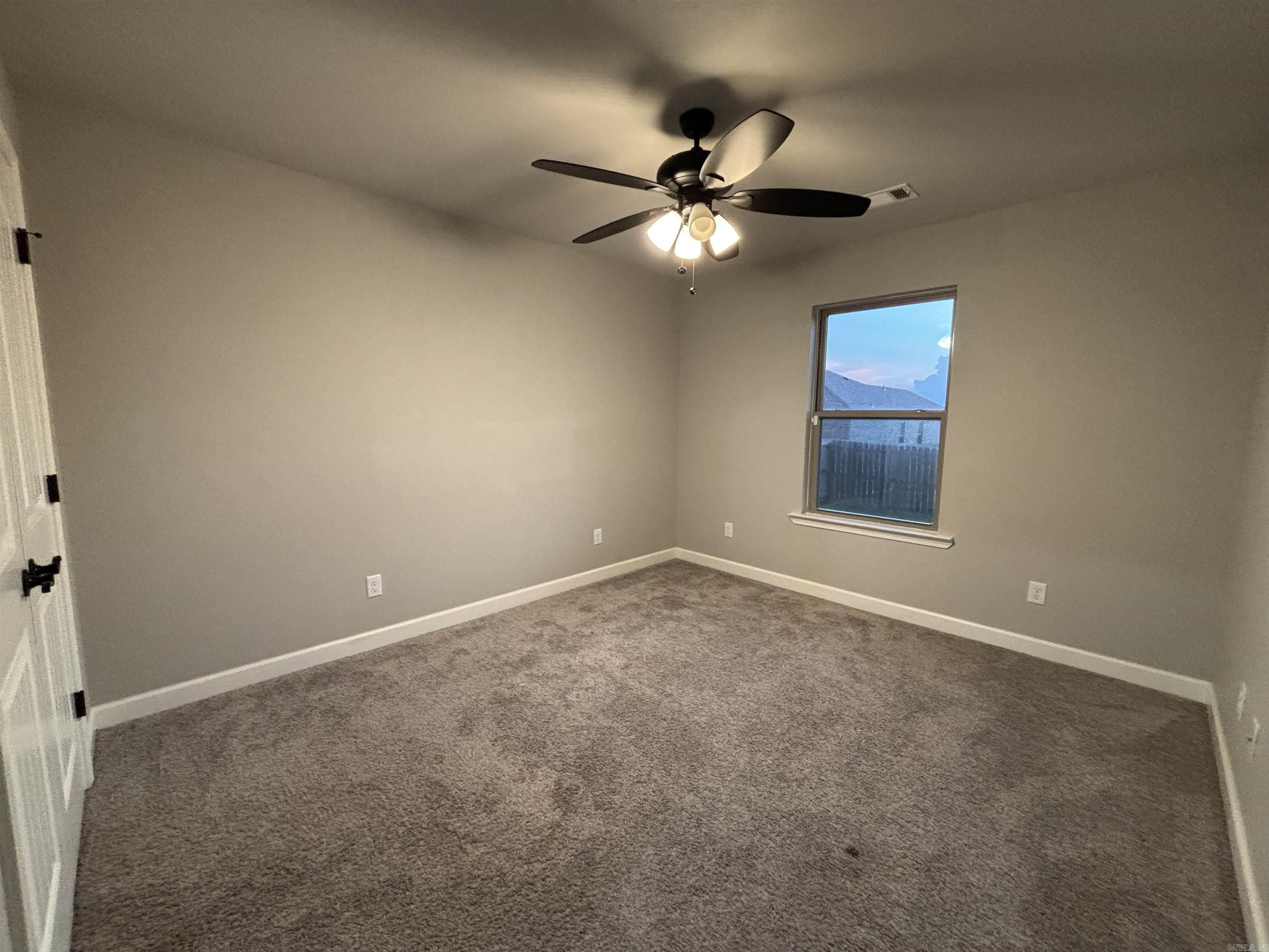 HERITAGE MEADOWS - Residential