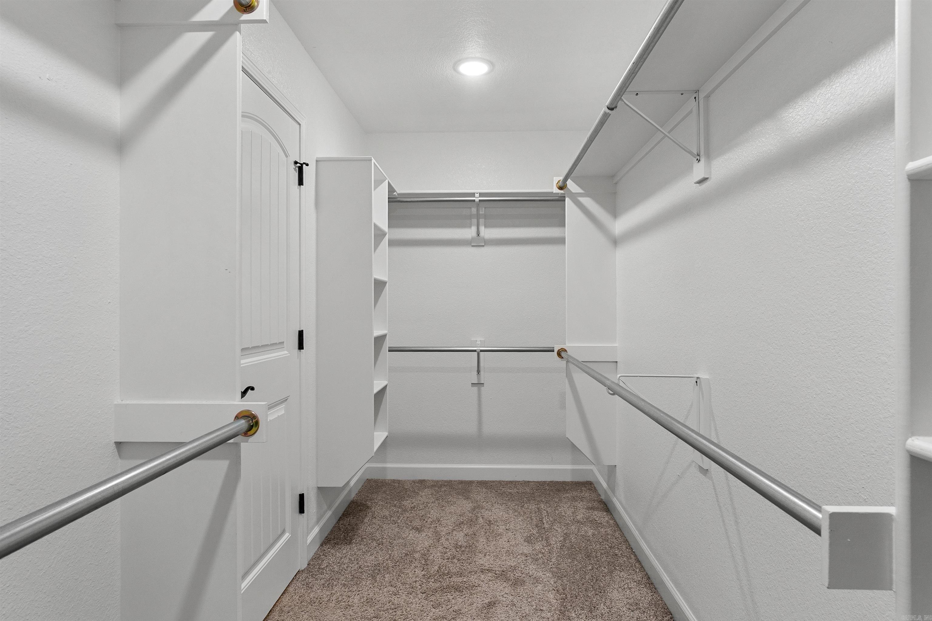 HERITAGE MEADOWS - Residential