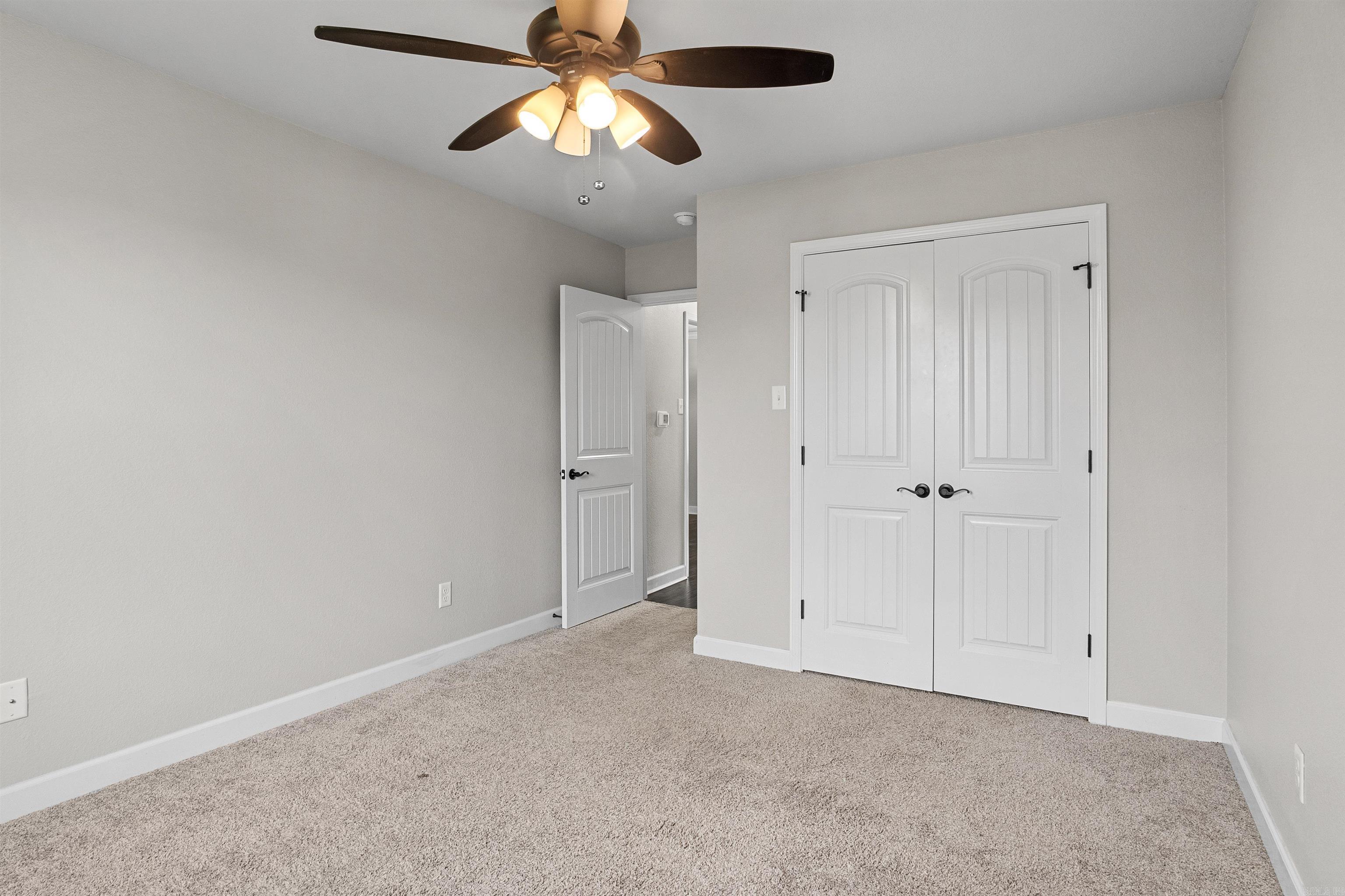HERITAGE MEADOWS - Residential