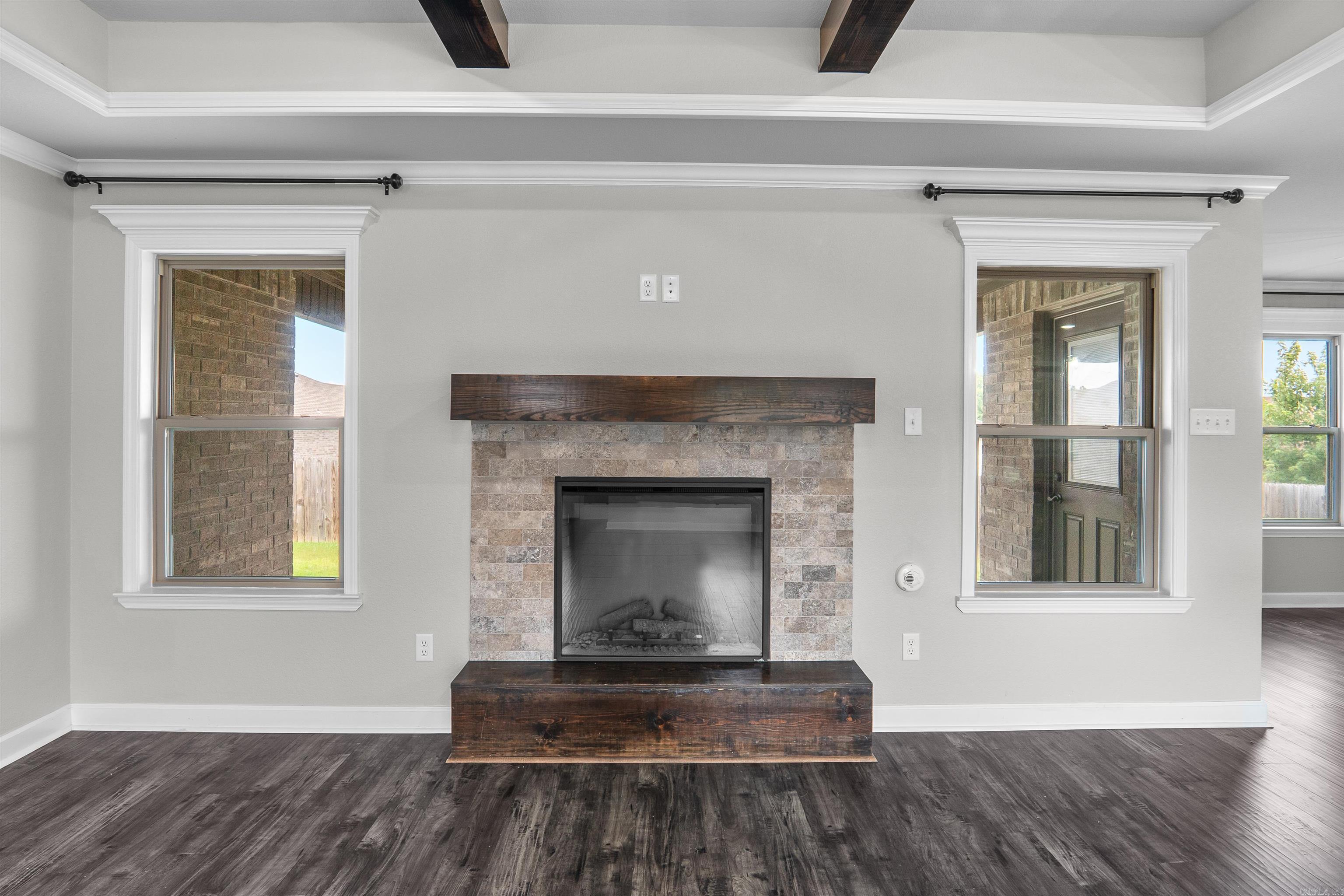 HERITAGE MEADOWS - Residential
