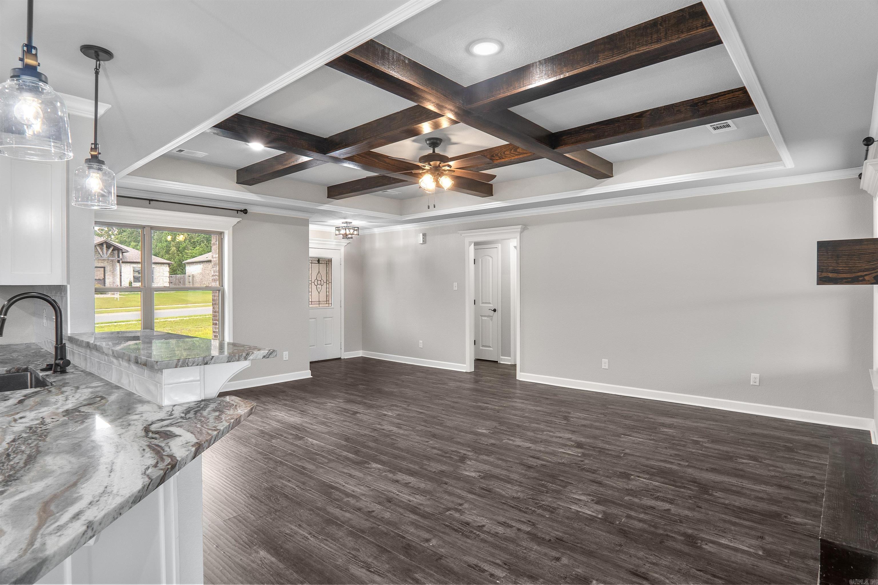 HERITAGE MEADOWS - Residential