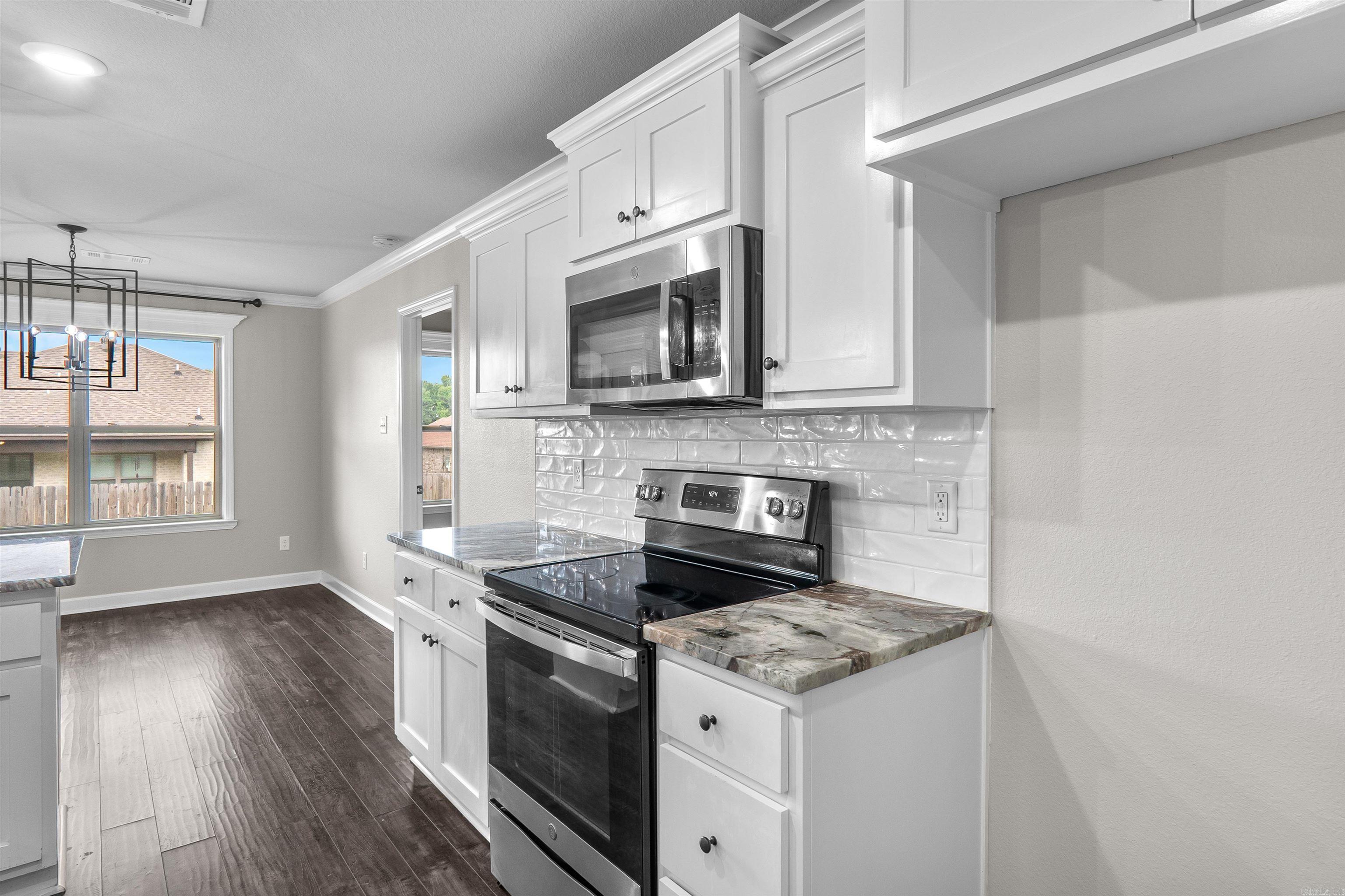 HERITAGE MEADOWS - Residential