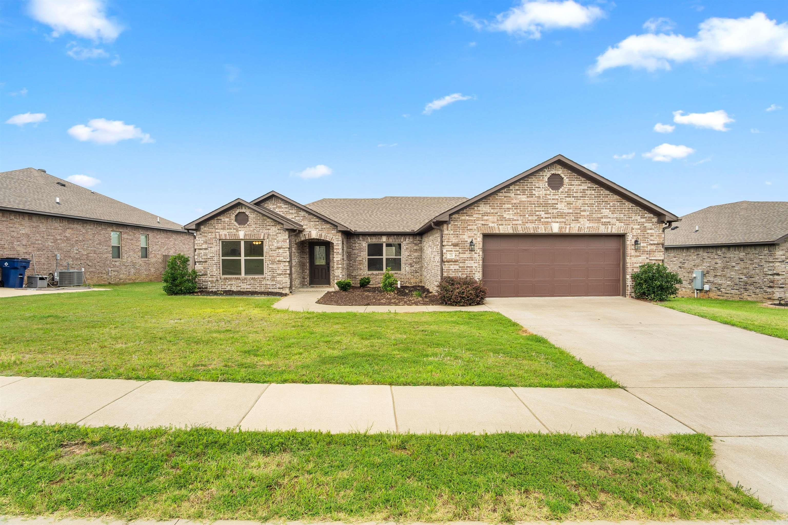 HERITAGE MEADOWS - Residential