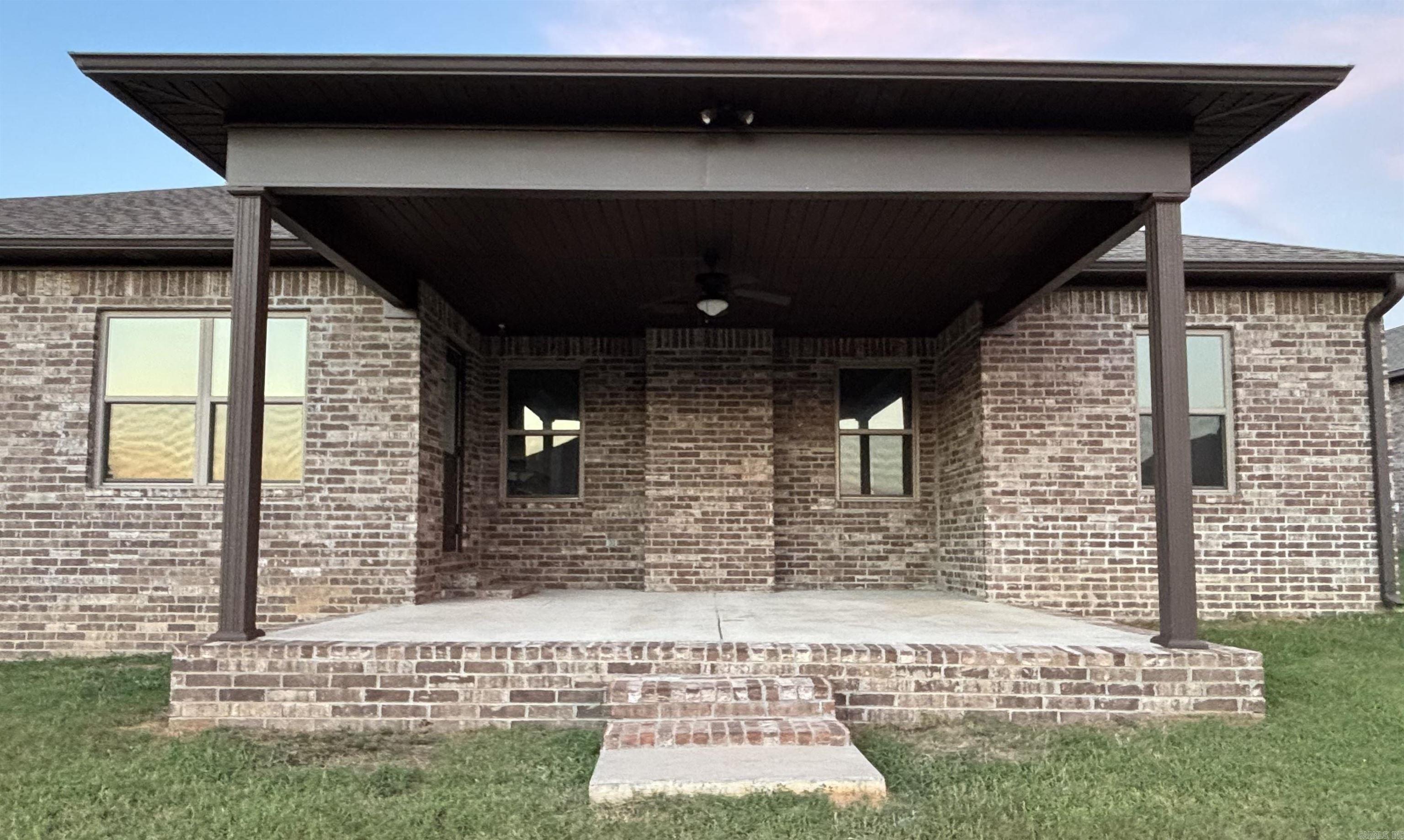 HERITAGE MEADOWS - Residential