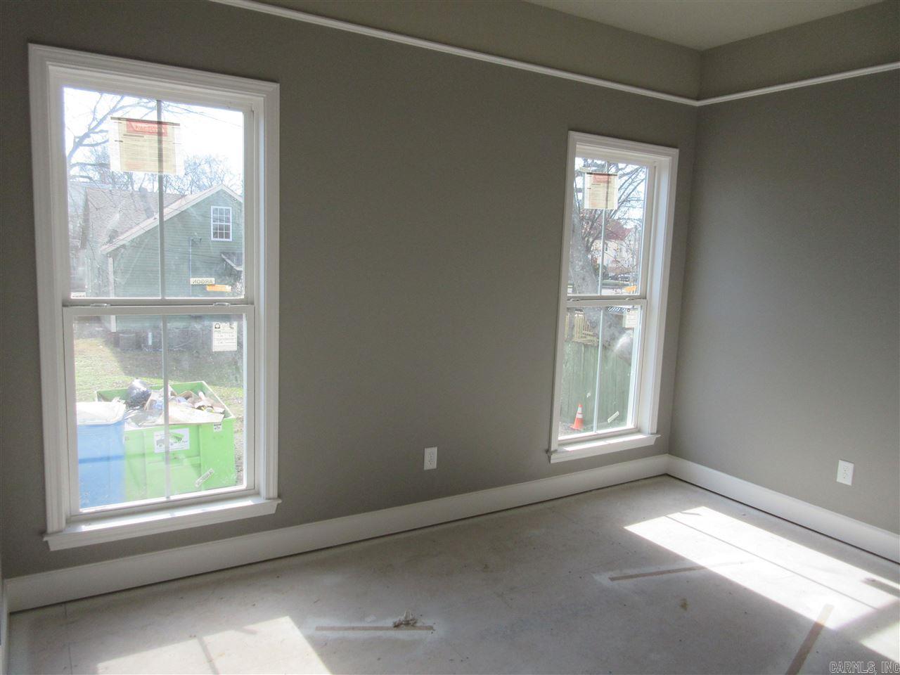 CITY OF LR L1 - Residential