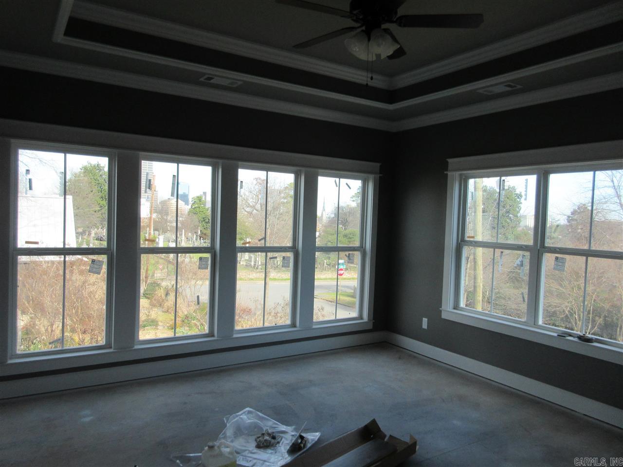 CITY OF LR L1 - Residential