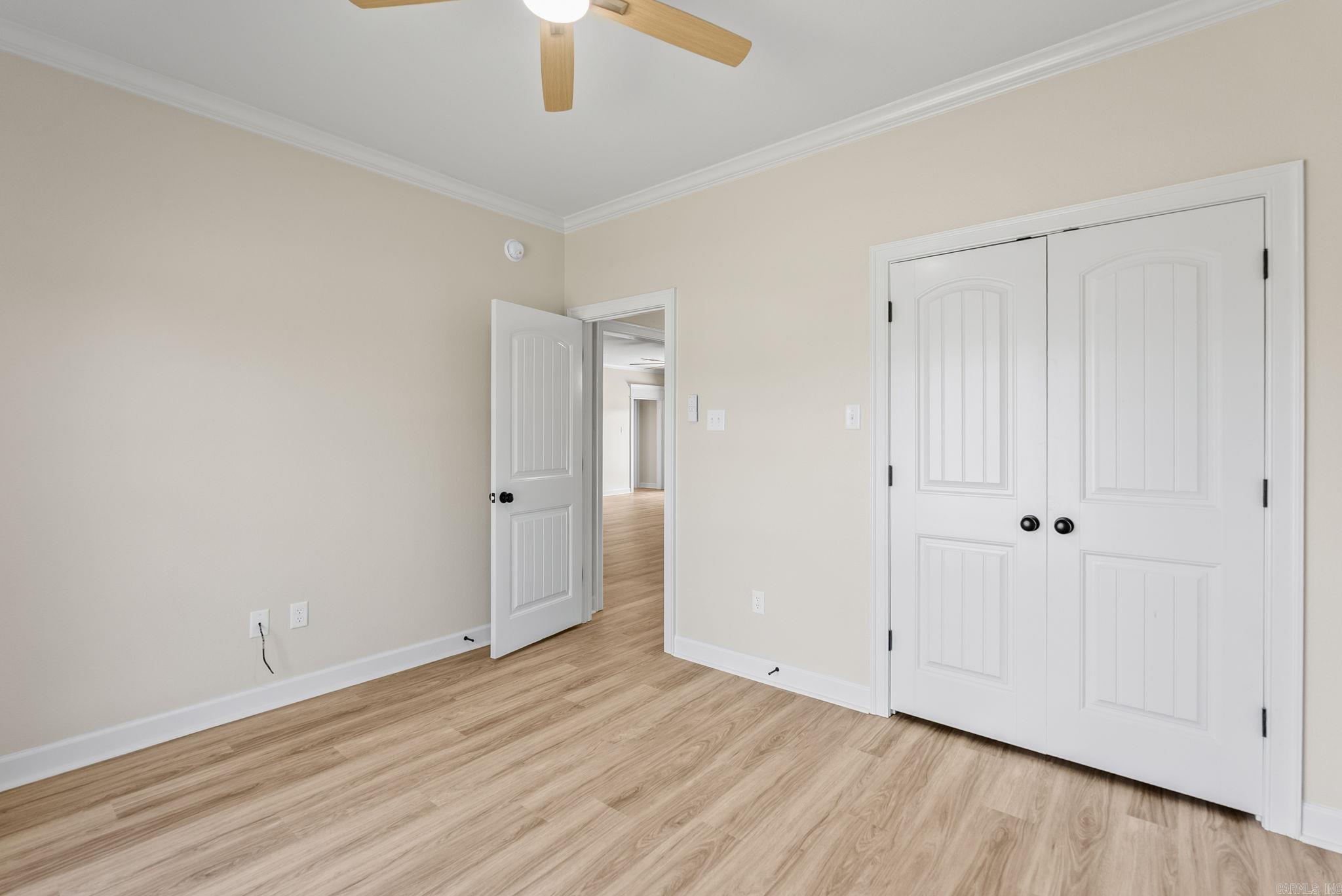 HUNTINGTON ESTATES - Residential