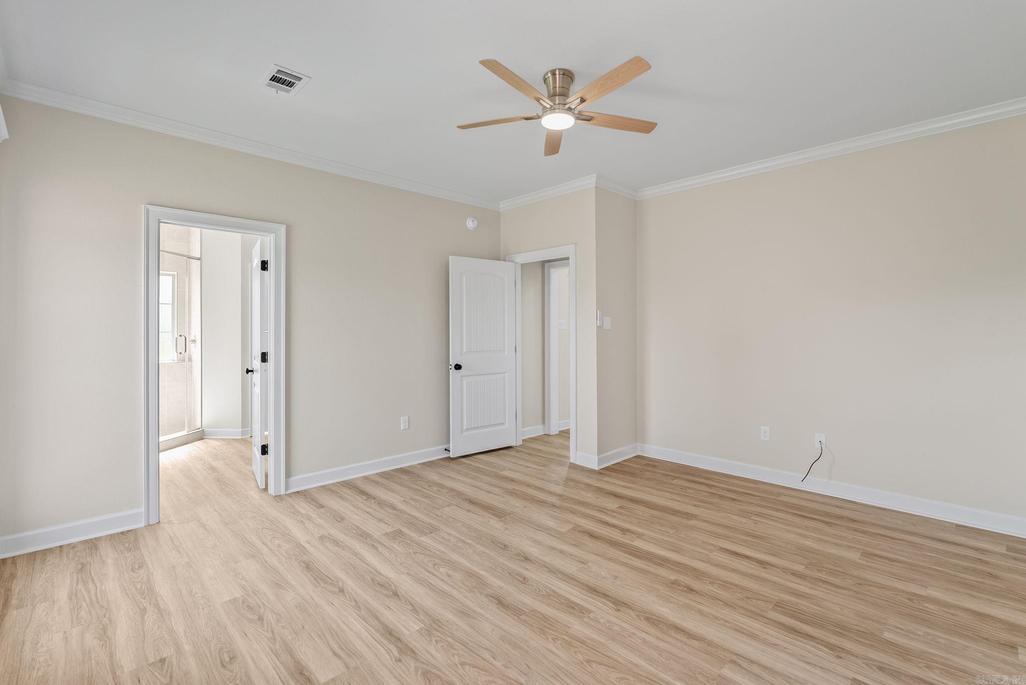 HUNTINGTON ESTATES - Residential