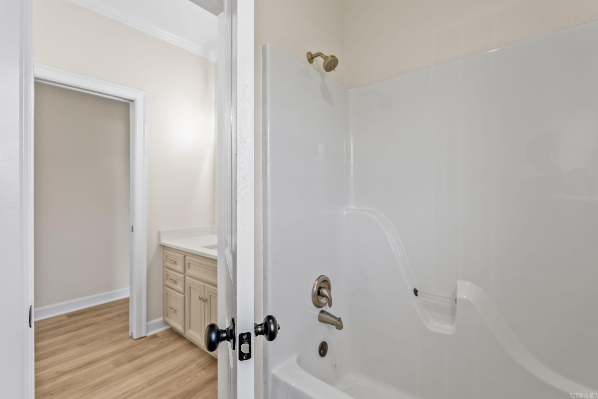 HUNTINGTON ESTATES - Residential