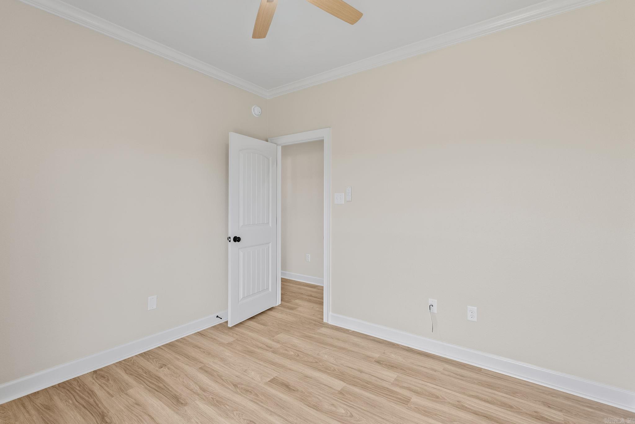 HUNTINGTON ESTATES - Residential