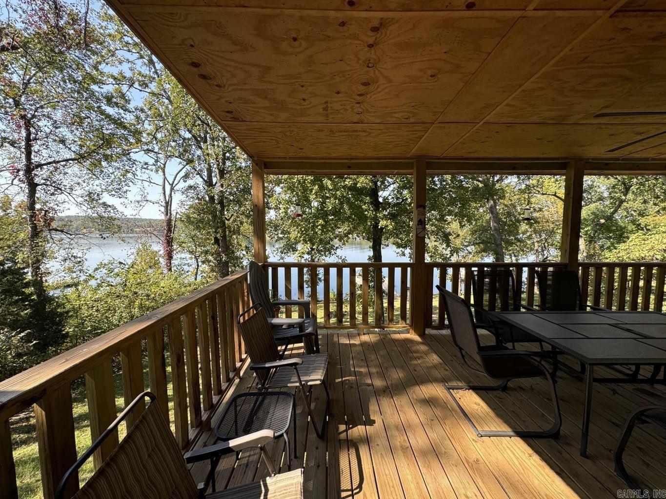 NORTH SHORE - Residential