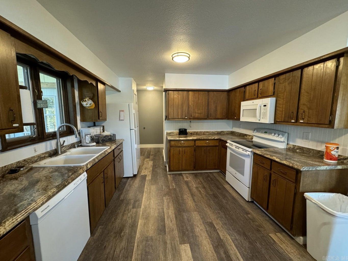 NORTH SHORE - Residential