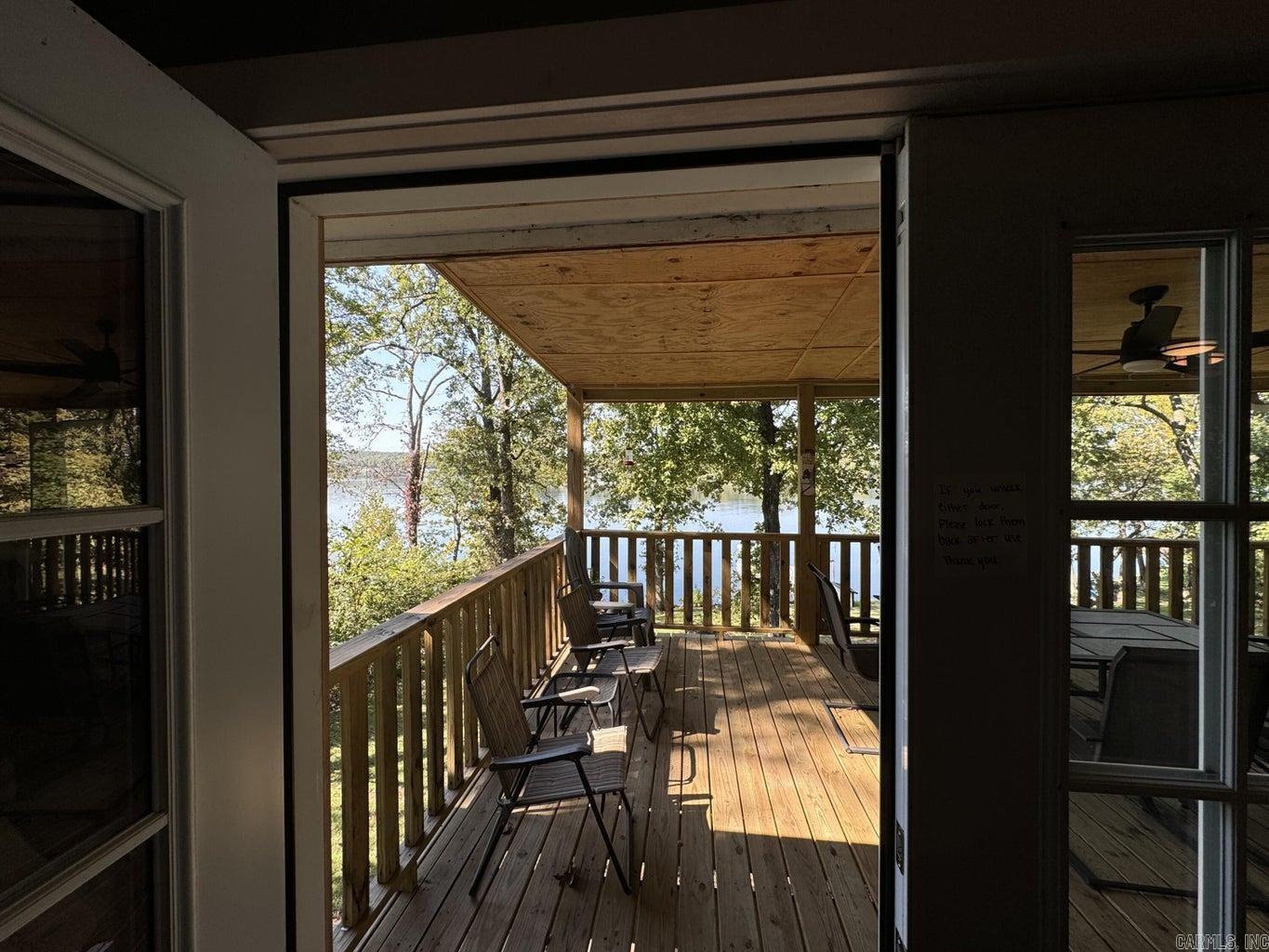 NORTH SHORE - Residential