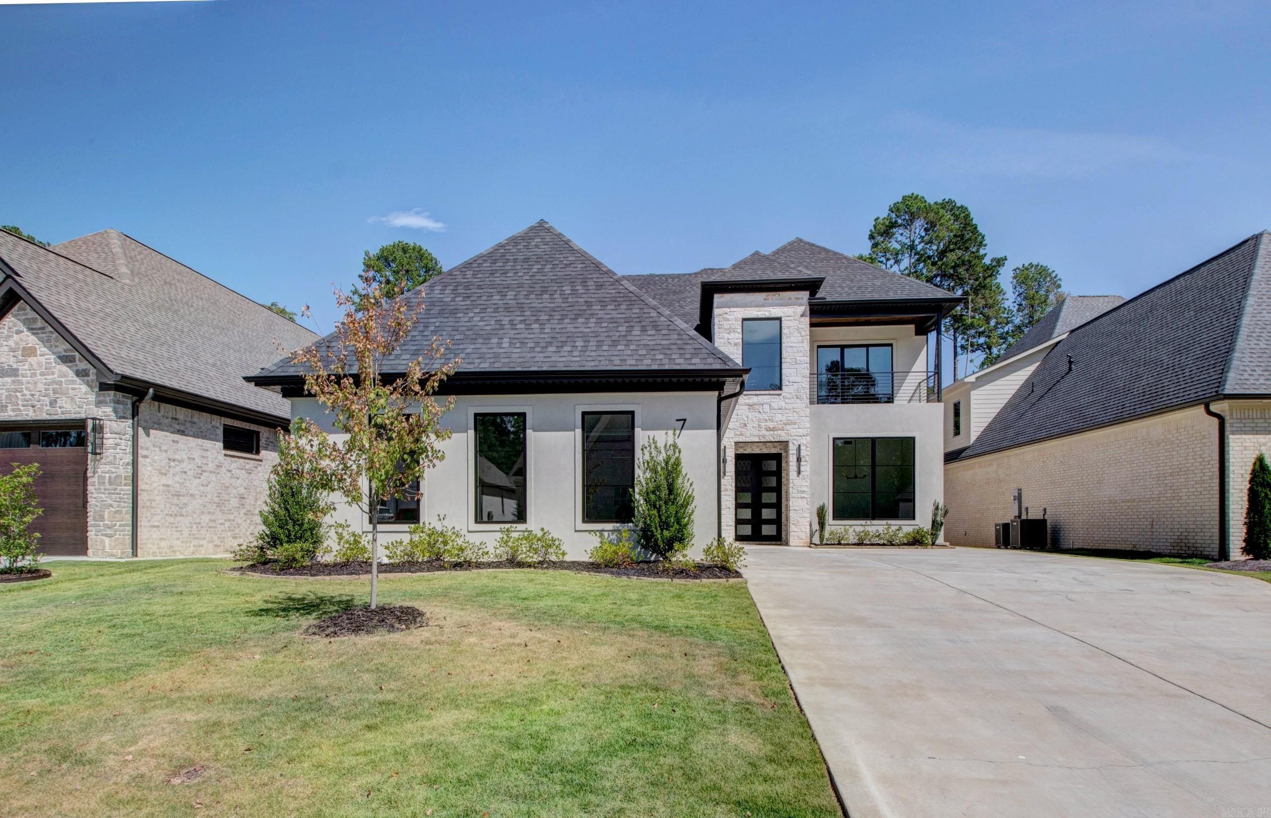 CHENAL VALLEY MEREVILLE PLACE - Residential