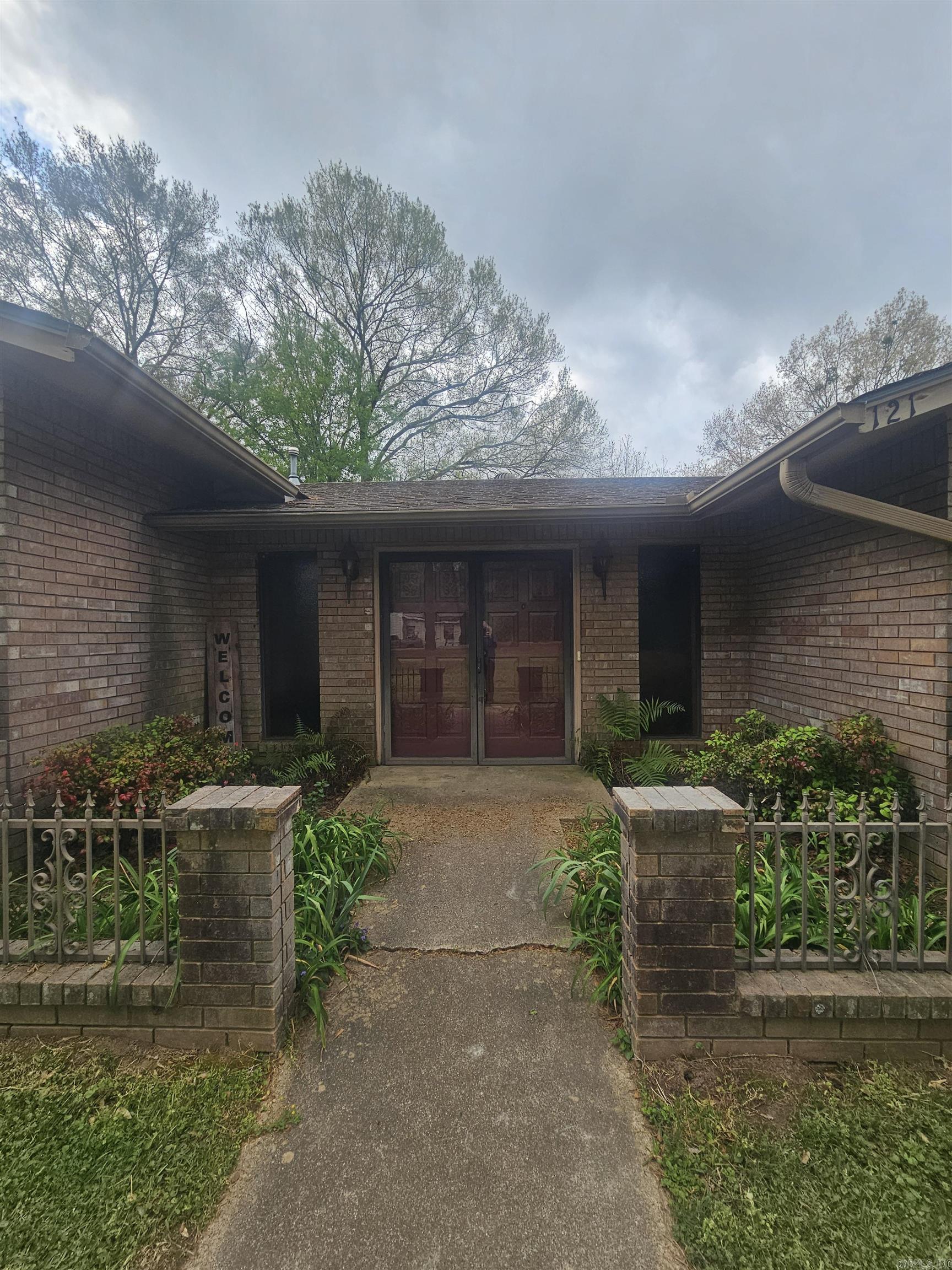 Original Mineral Springs - Residential