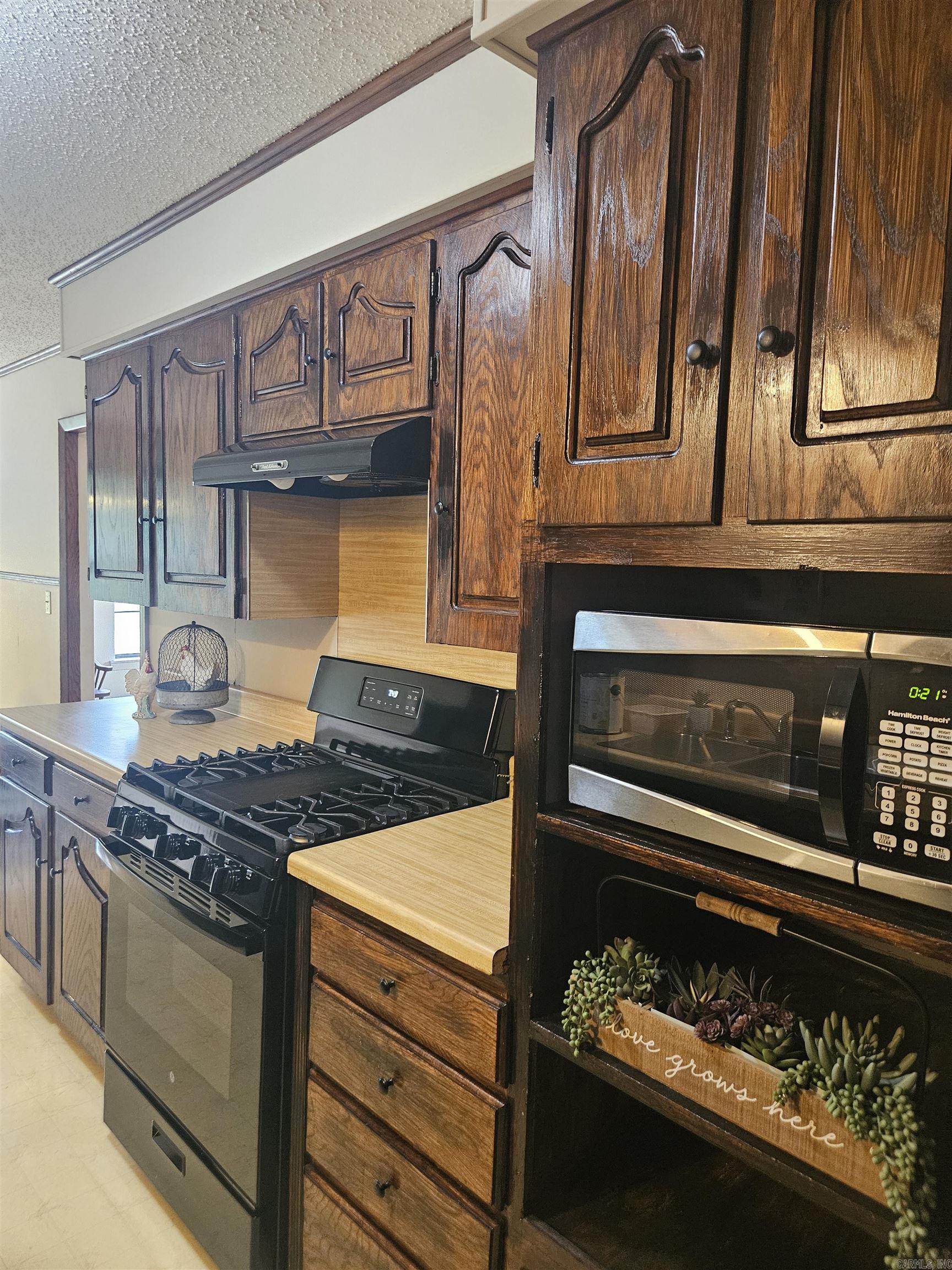 Original Mineral Springs - Residential
