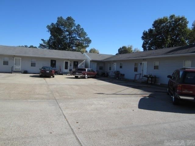 These apartments are located close to schools, churches, restaurants and shopping. Water bill is included in the rent but Tenant pays other utilities. Appliances furnished are stove, fridge, washer and dryer. No pets. This unit is not currently approved for HUD Section 8.  Application required. Application fee charge.