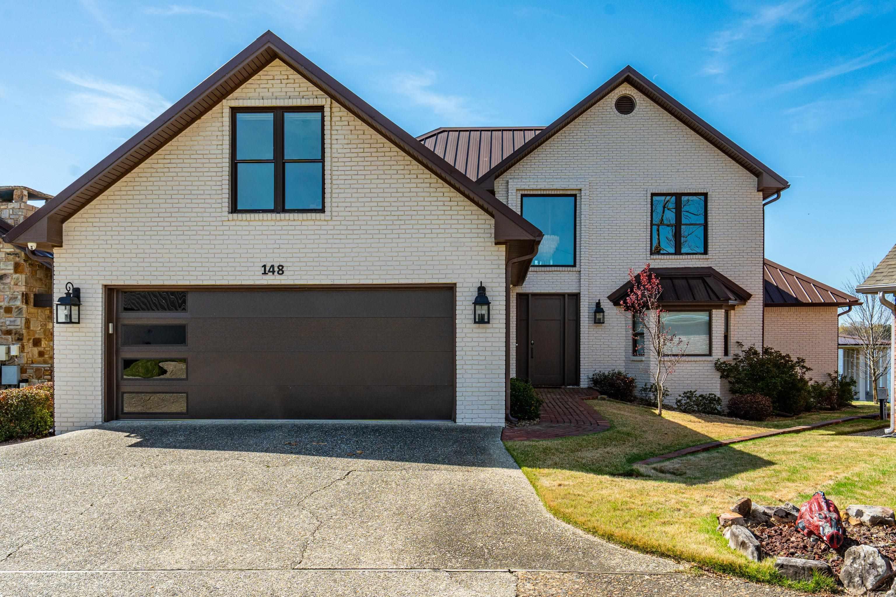 LAKEVIEW - Residential
