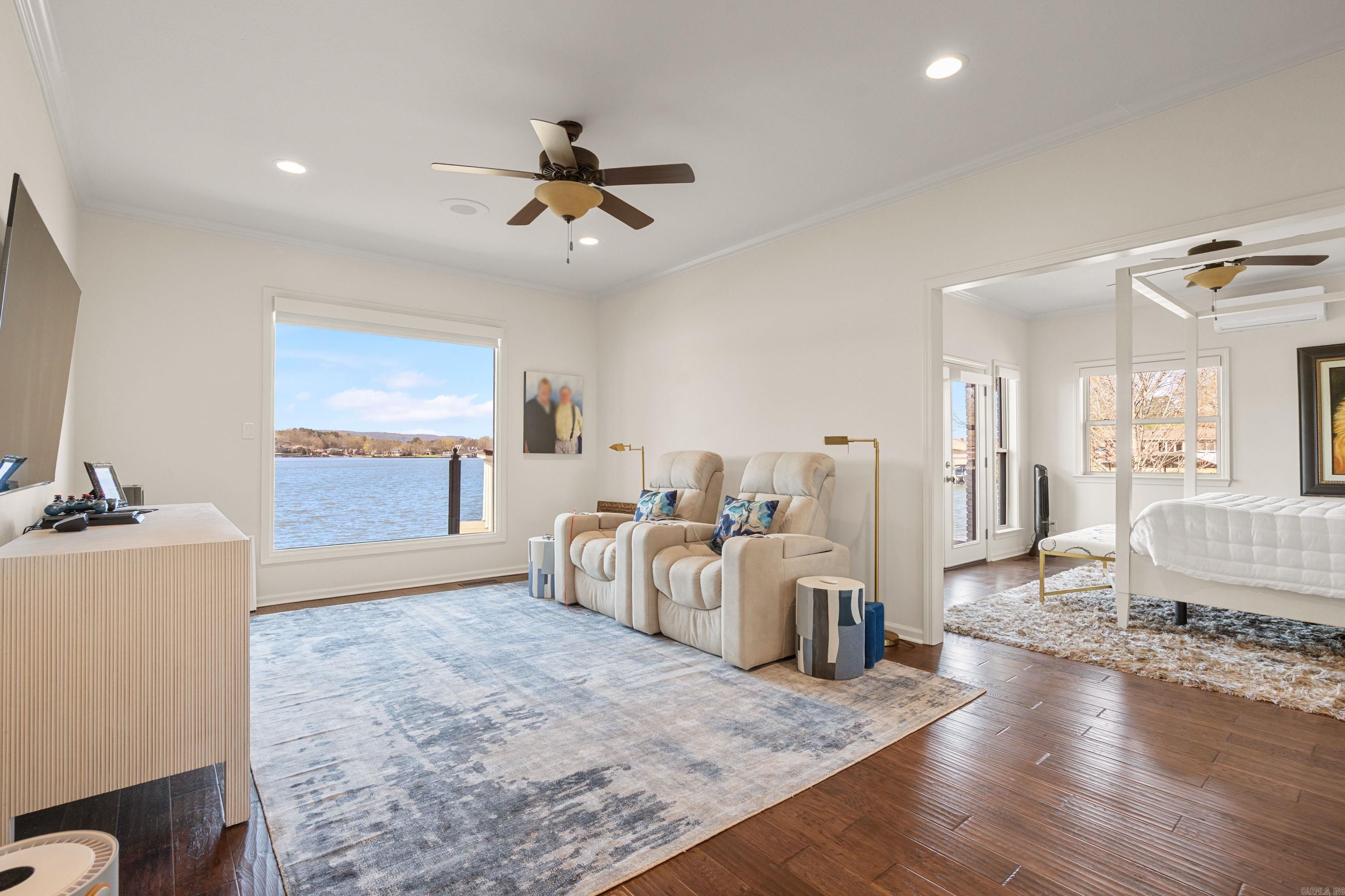 LAKEVIEW - Residential