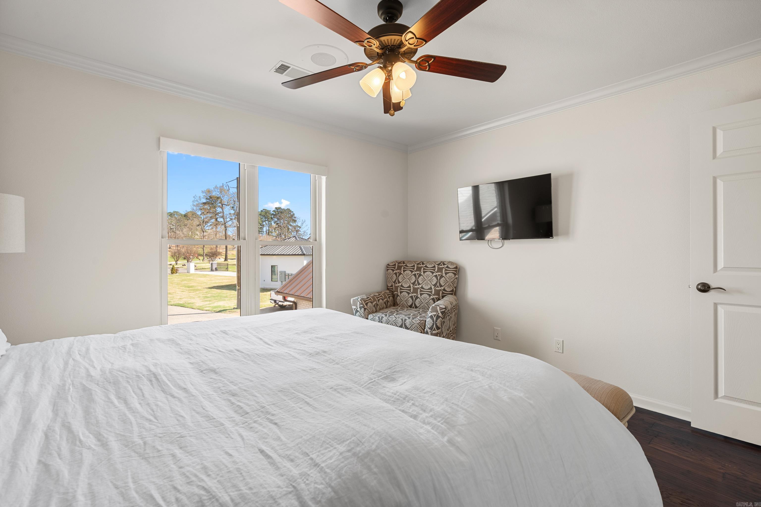LAKEVIEW - Residential