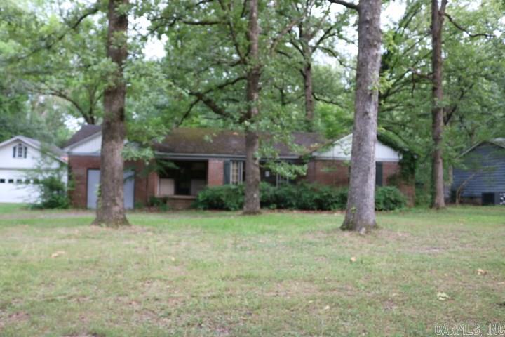 No Disclosure - To Be Sold "AS IS" - Large house in Westwood on oversized lot.  Needs lots of work,  Agents, see confidential remarks and docs on line for info on submitting offers. Just in- 20 day wait period for any investor offers.