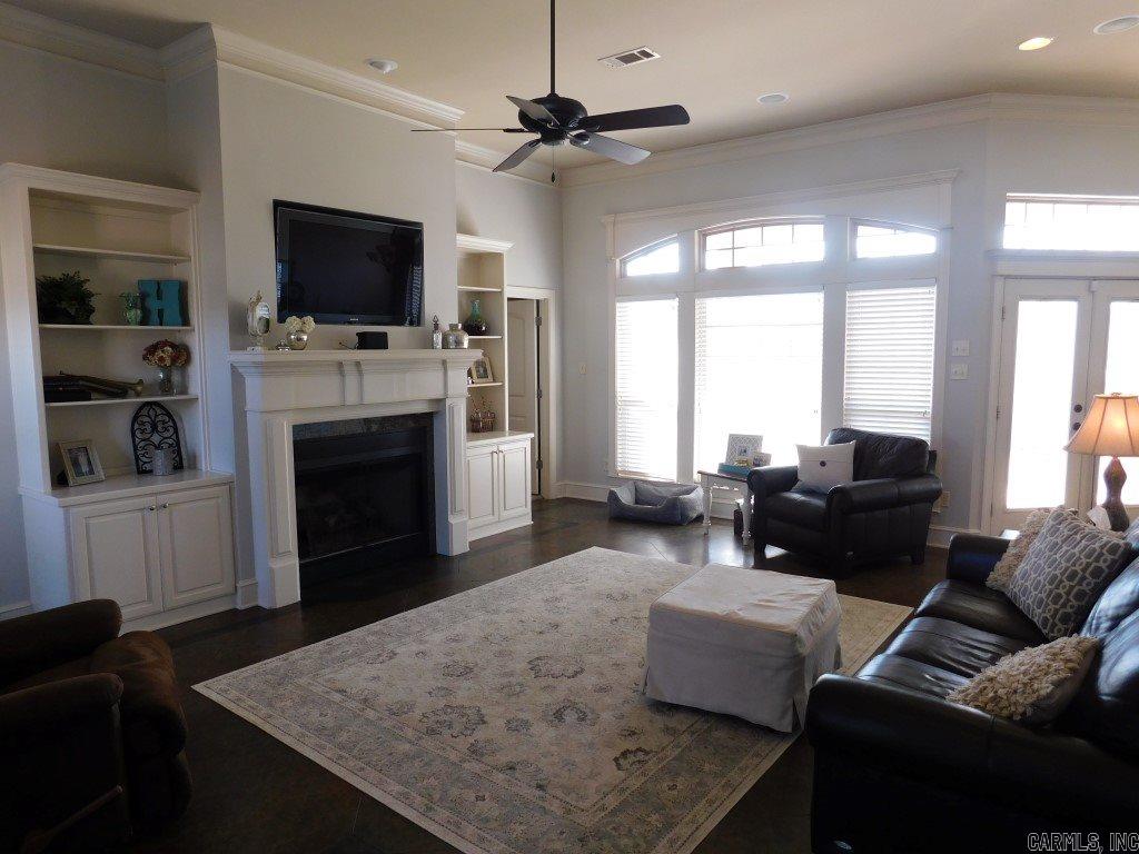 LEGACY VILLAGE - Residential