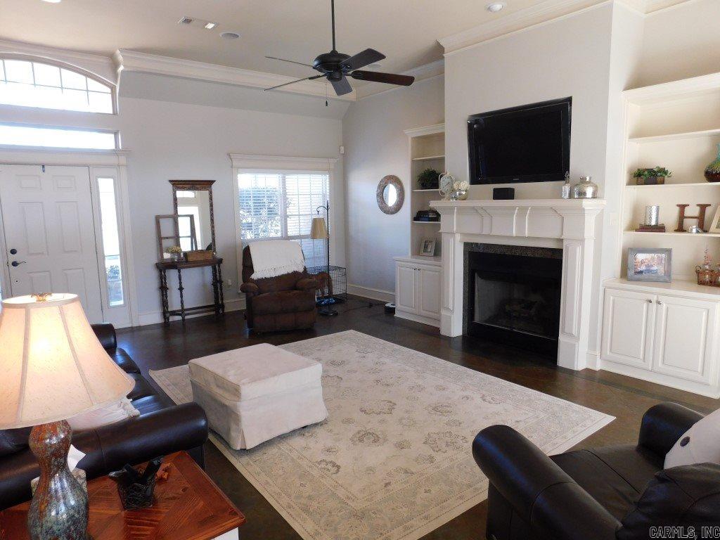LEGACY VILLAGE - Residential