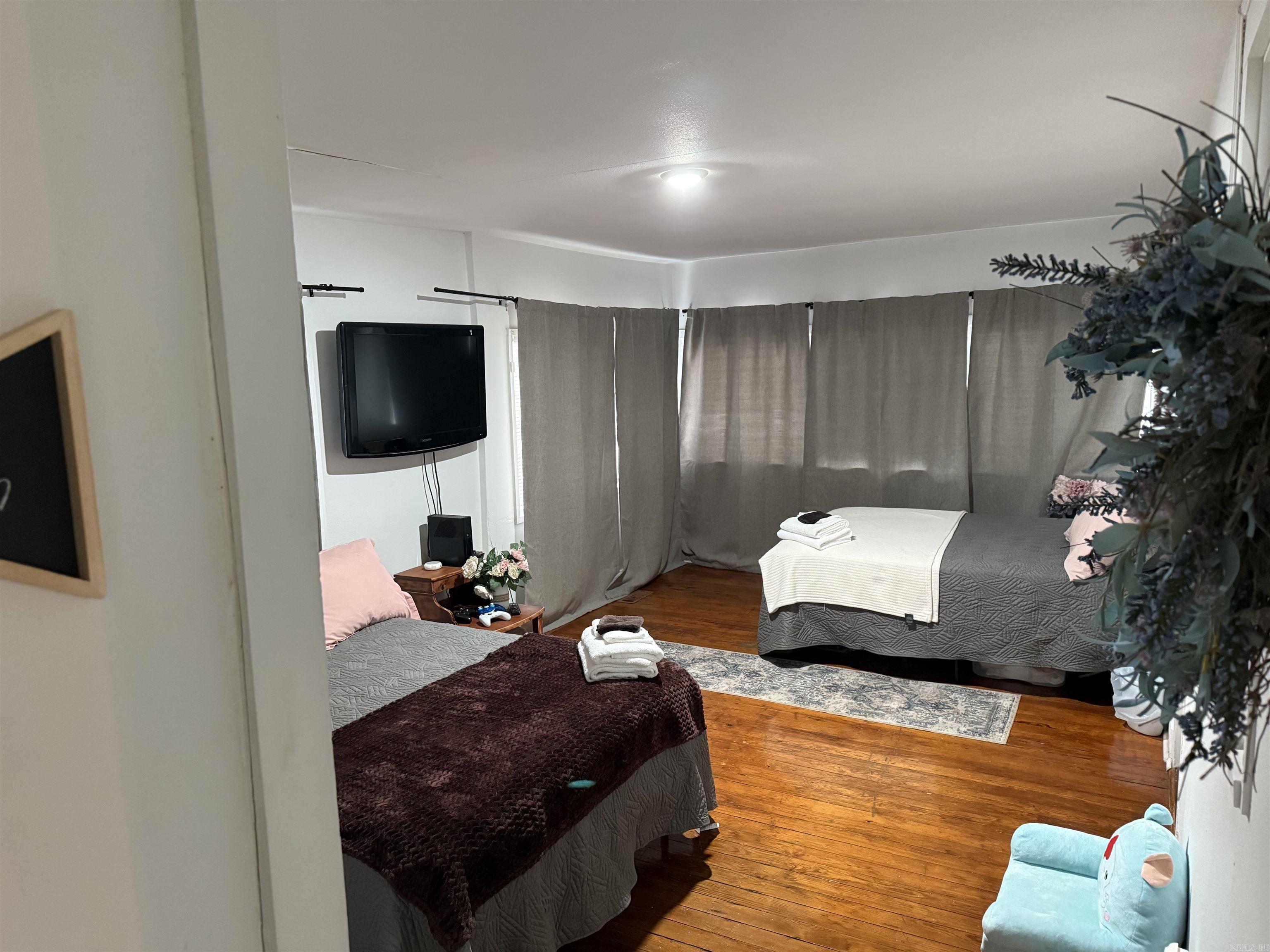 HSR BLK - Residential