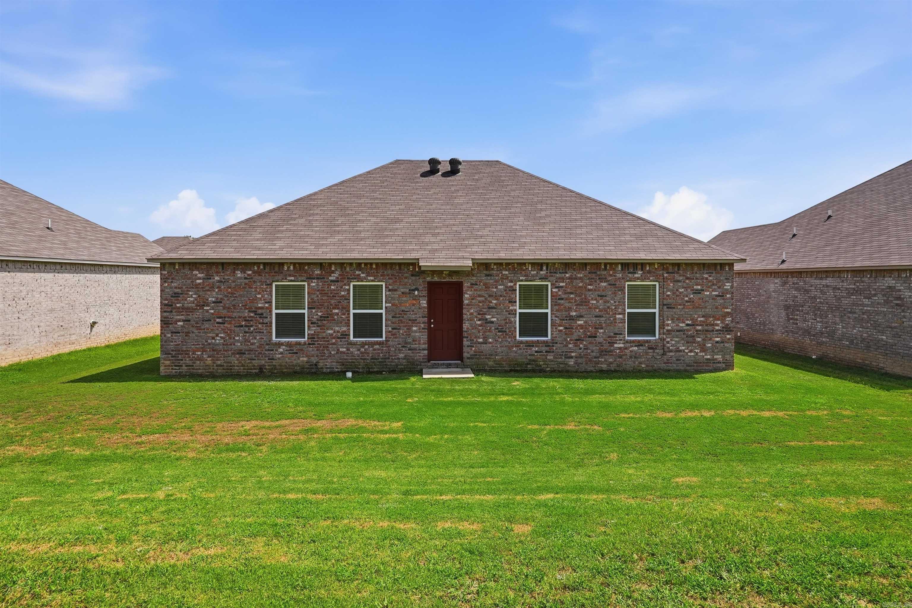 MUSEUM MEADOWS - Residential
