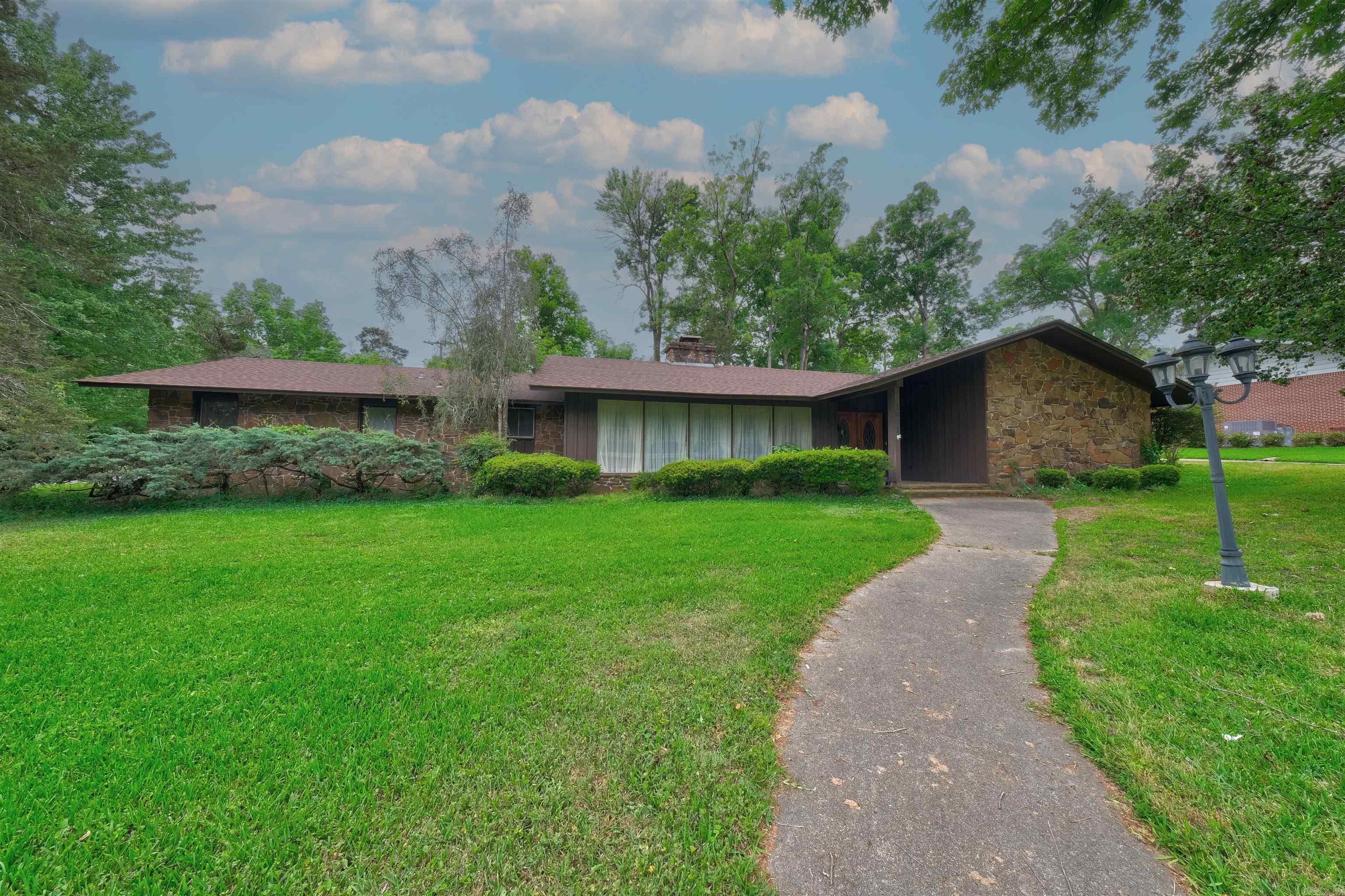 CITY OF EL DORADO - Residential
