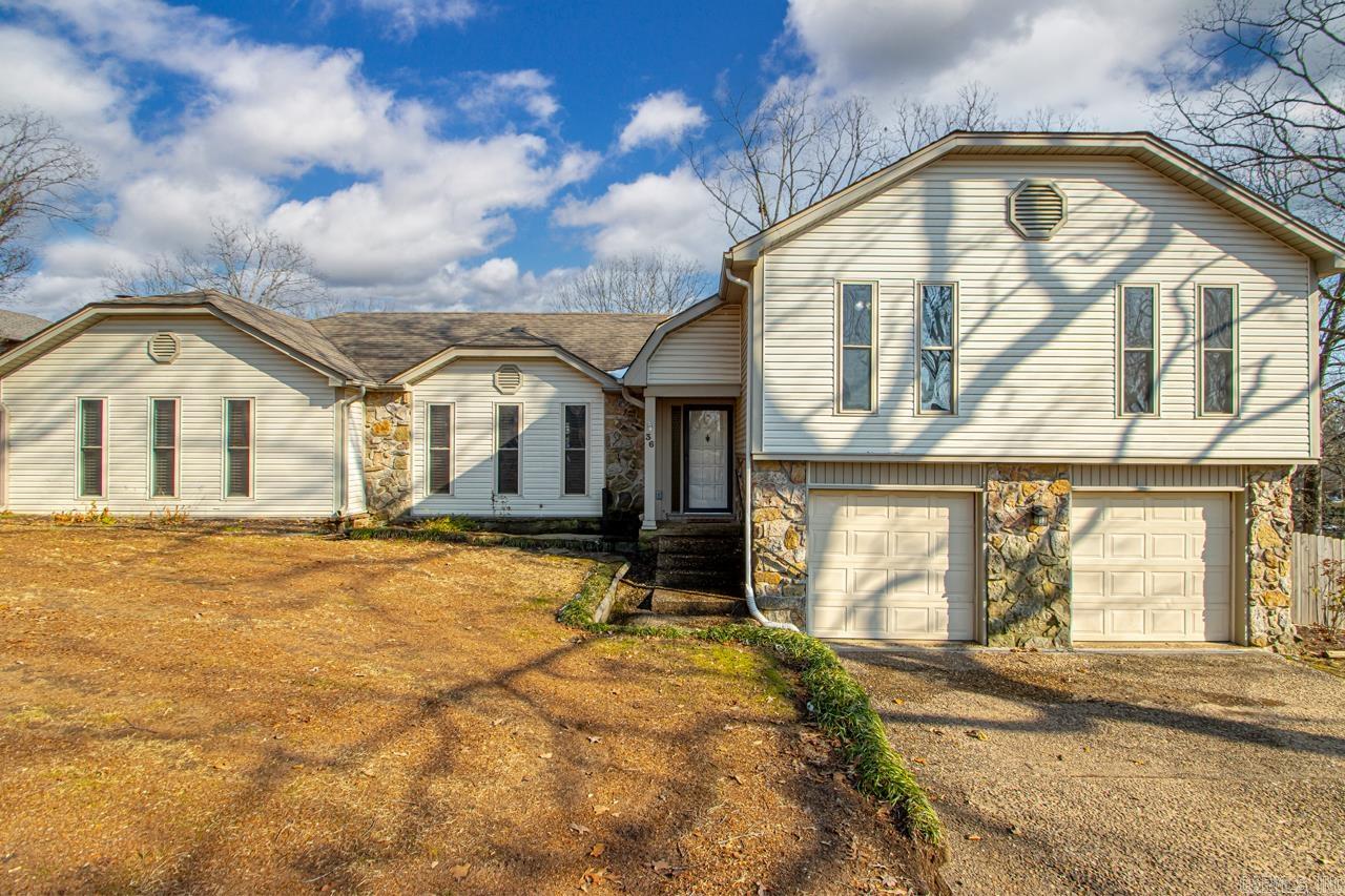 Welcome to this Sherwood gem! Nestled on a large lot across from The Greens at North Hills golf course, this home was renovated in 2020. It features a very large open concept kitchen, living and dinning space. There is also a second living space that would make a great play room or home office. The best part is the screened in porch where you can enjoy coffee in the mornings or decompress after a long day. This one is truly a rare find!