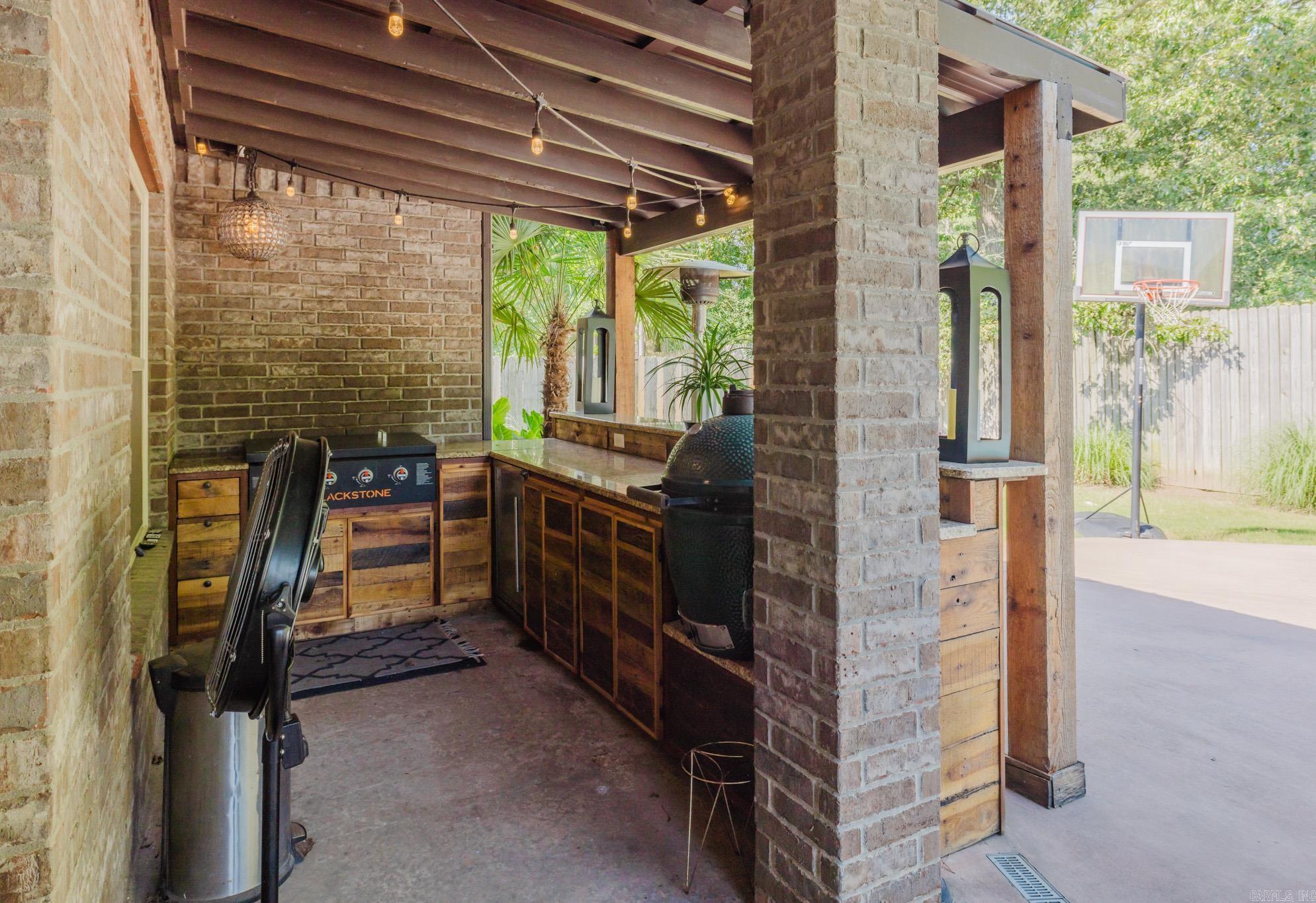 ANDRES PLACE - Residential