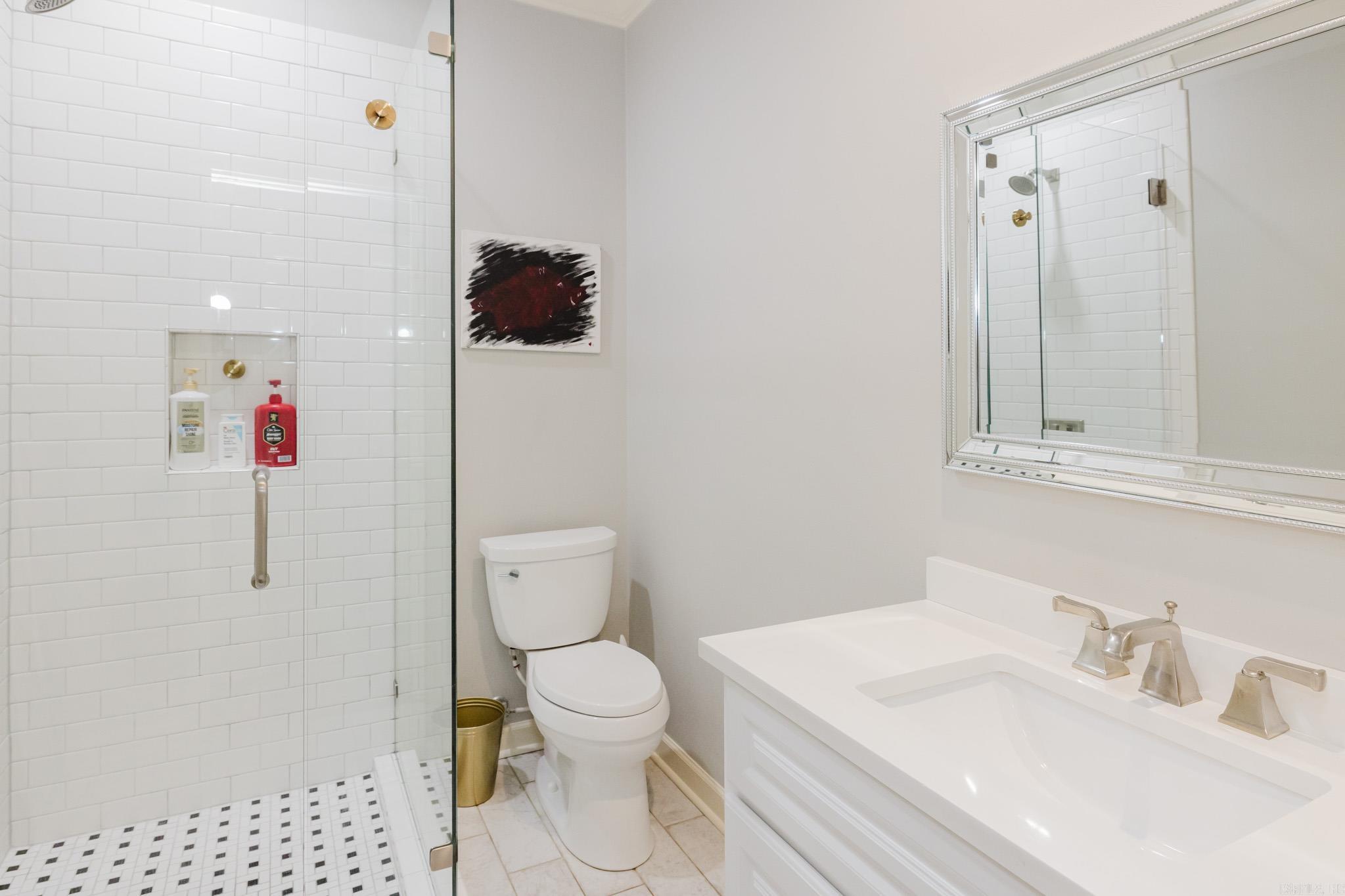 ANDRES PLACE - Residential