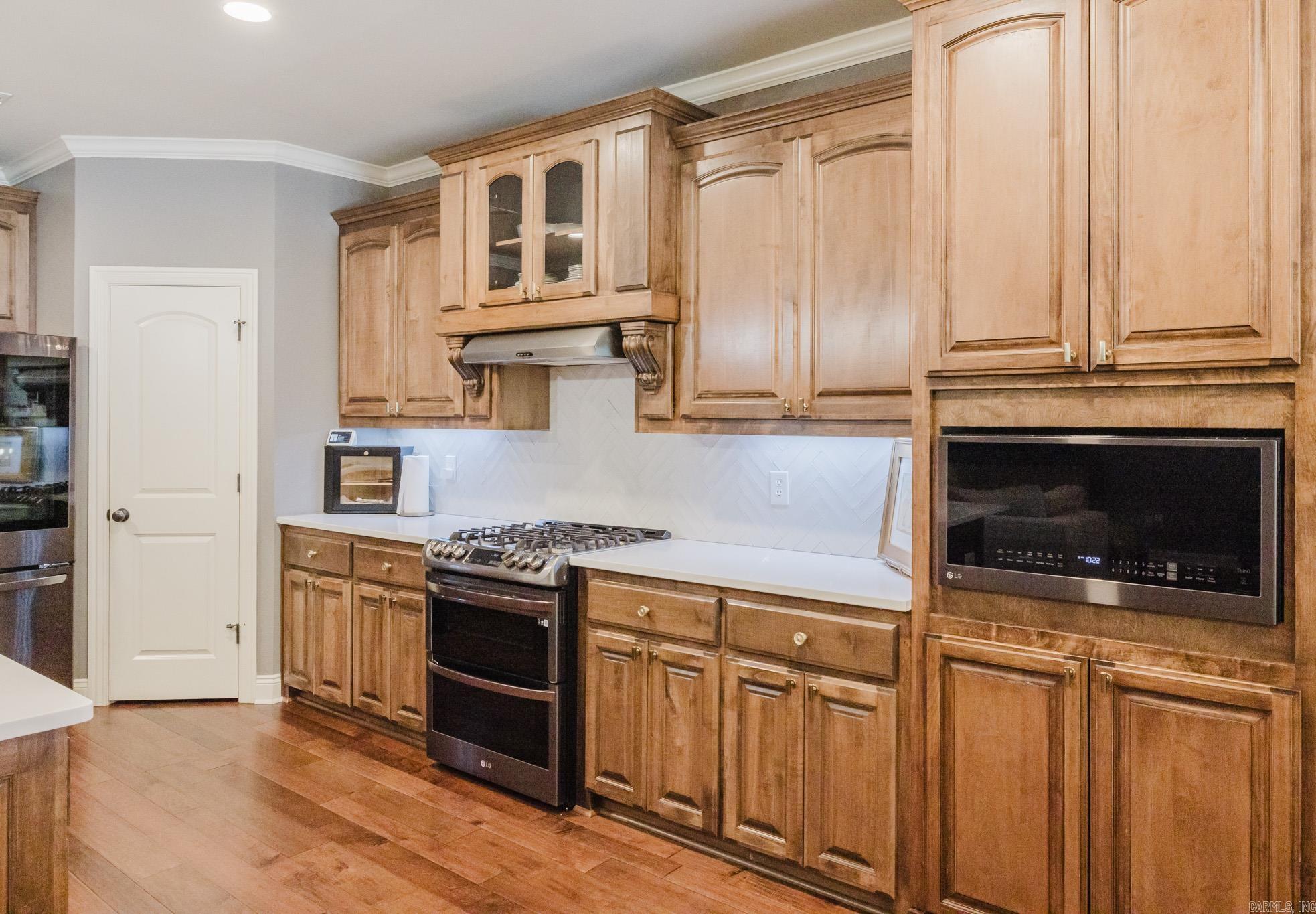 ANDRES PLACE - Residential