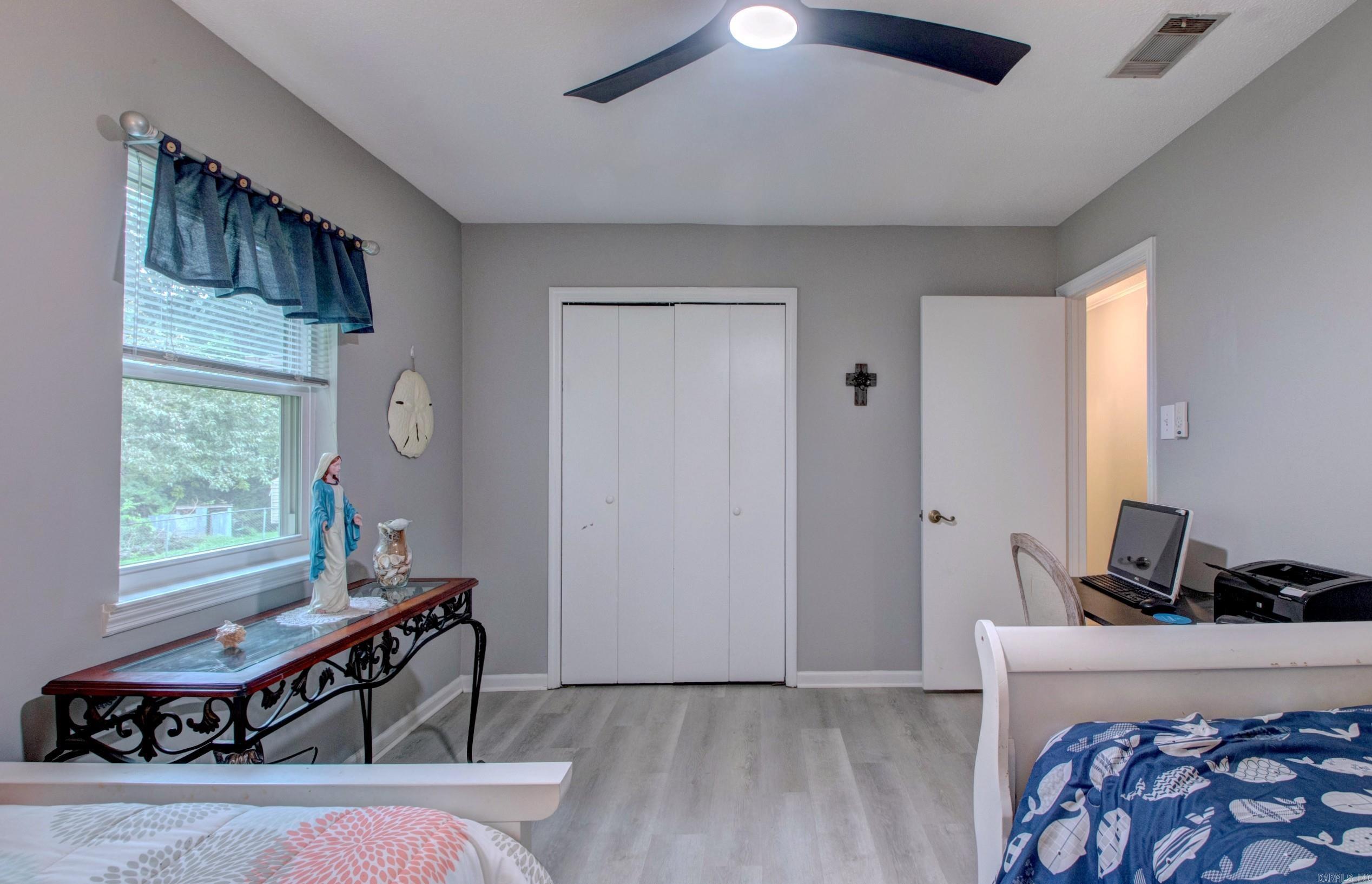LAKE SAIL-EM I - Residential
