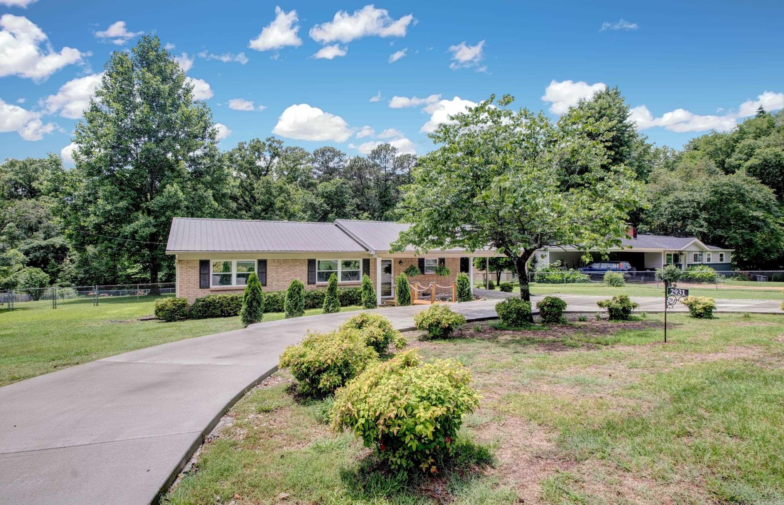 LAKE SAIL-EM I - Residential