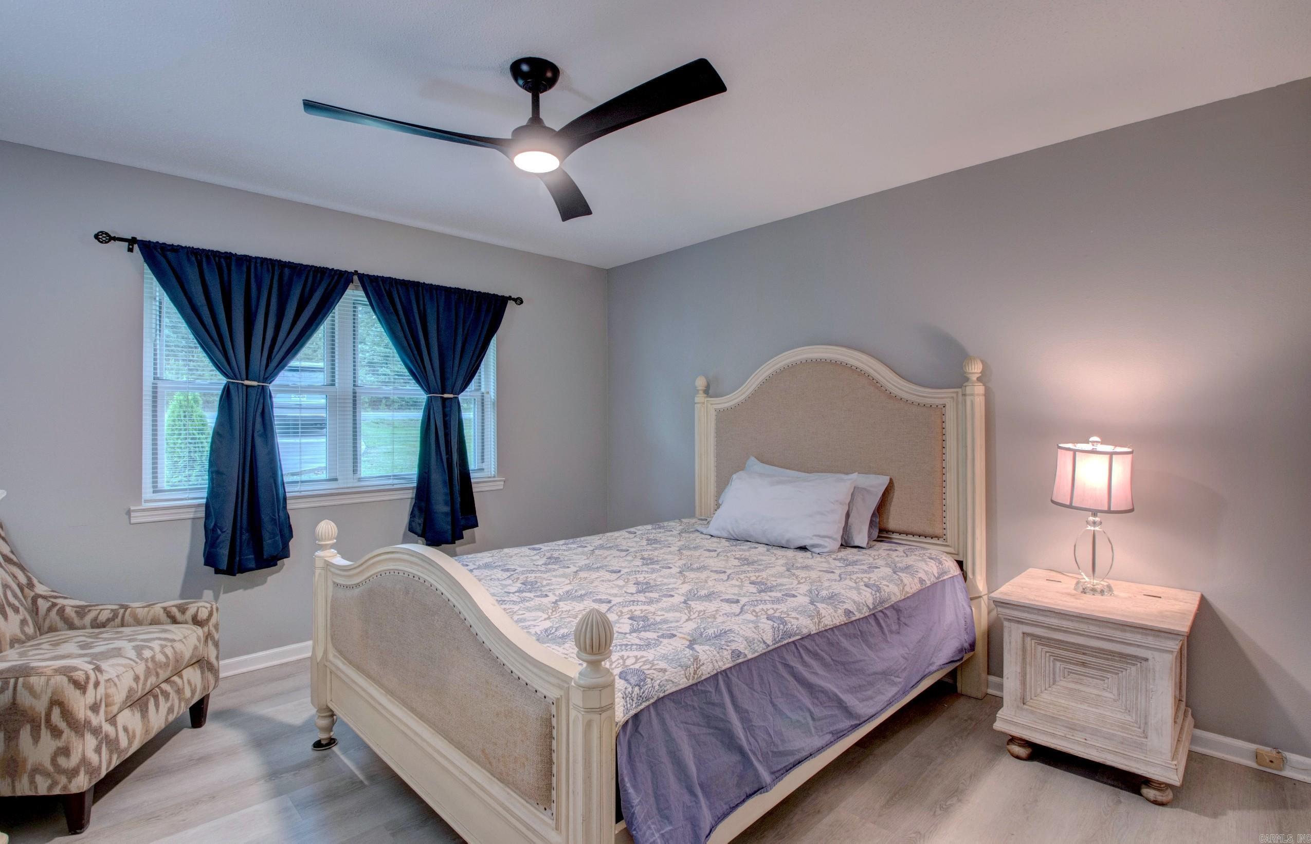 LAKE SAIL-EM I - Residential