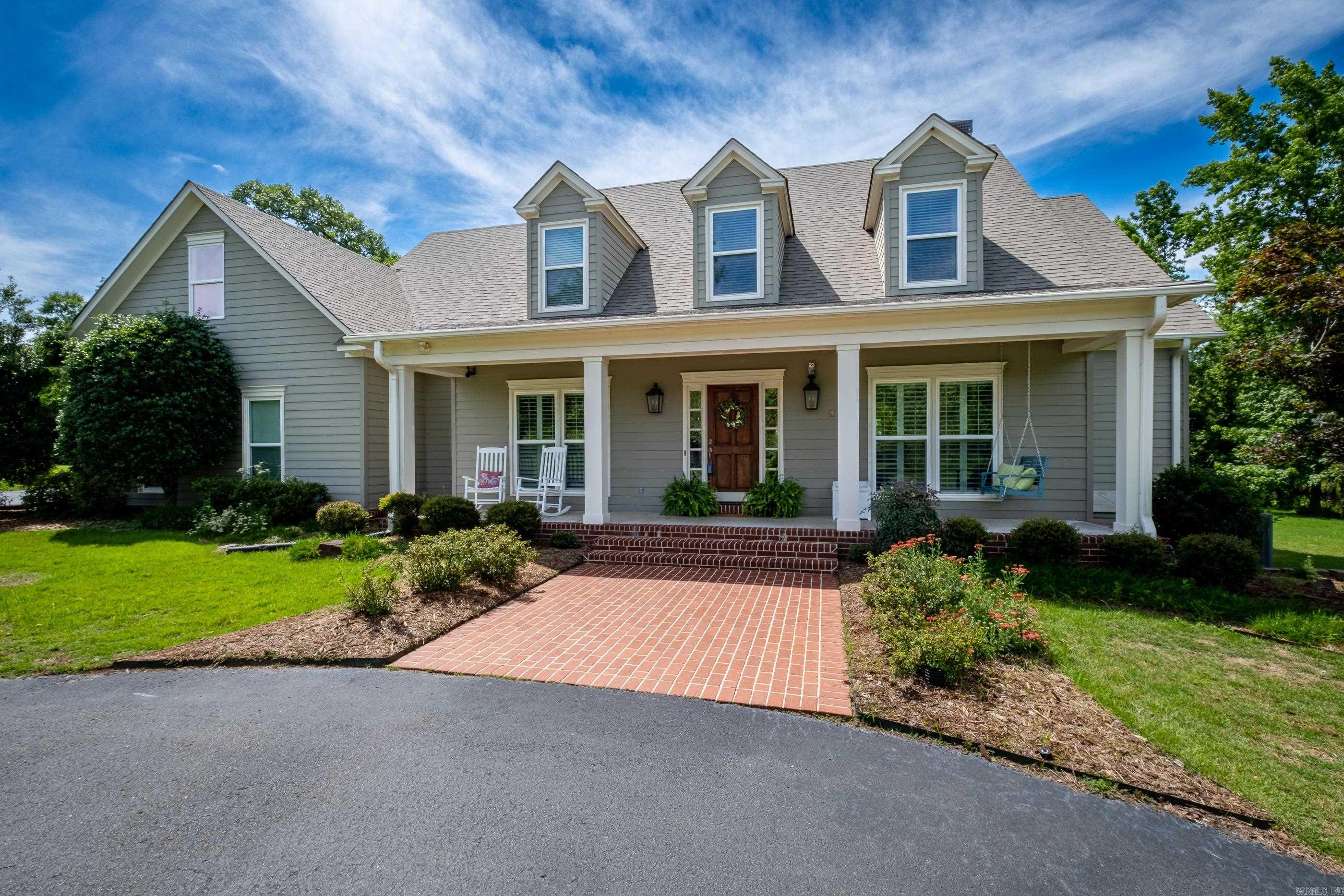SOMERSETT ESTATES - Residential