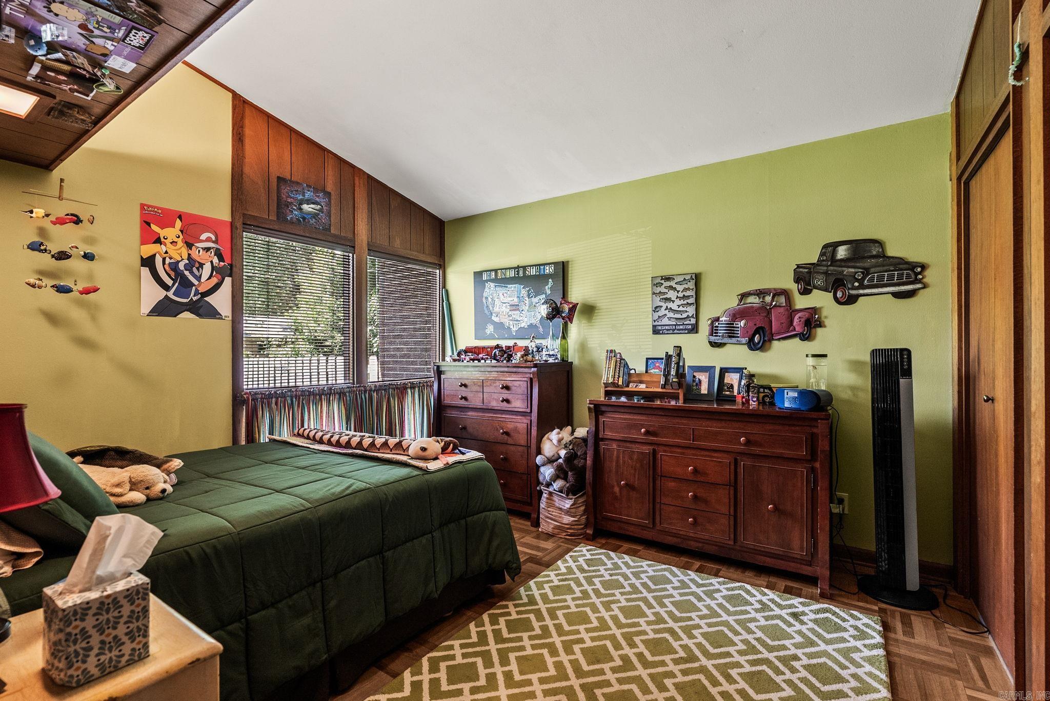 LEAWOOD HEIGHTS - Residential