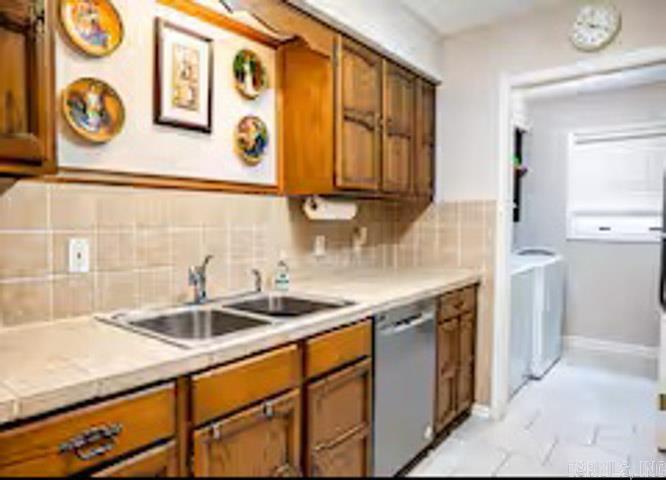 Coronado Courts #1 - Residential Lease